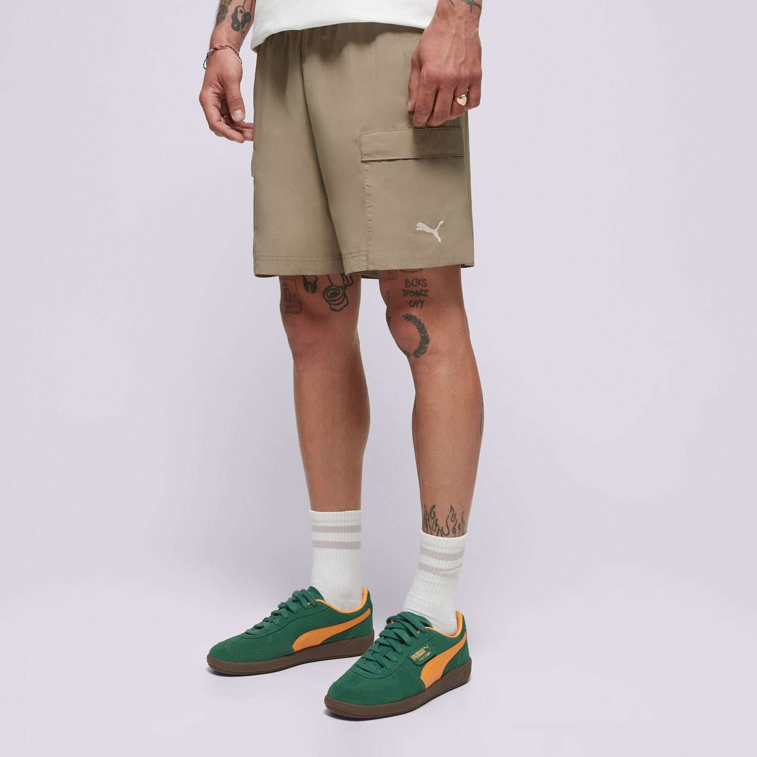 Muške kratke hlače PUMA KRATKE HLAČE WARDROBE ESS RELAXED CARGO SHORTS 6" WV 629656 83 bež