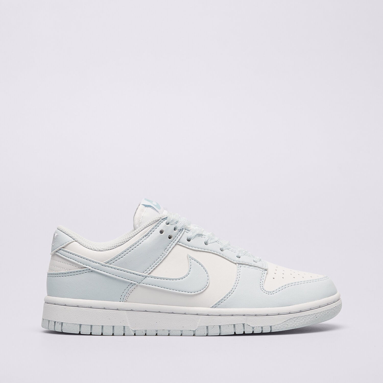 Ženske tenisice NIKE W DUNK LOW NEXT NATURE IB7311-100 bijela