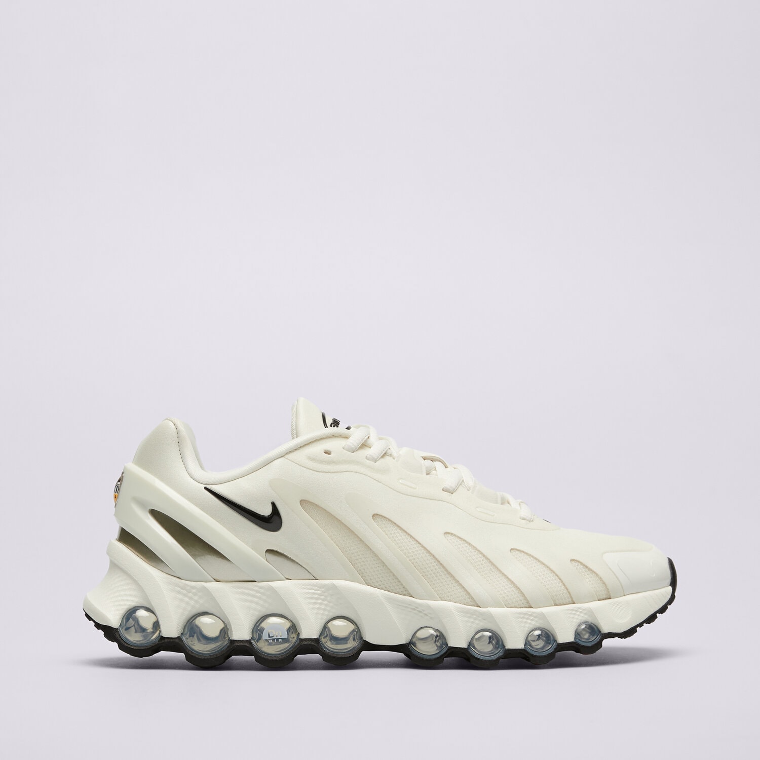 Ženske tenisice NIKE W AIR MAX DN8 HF5509-101 krem