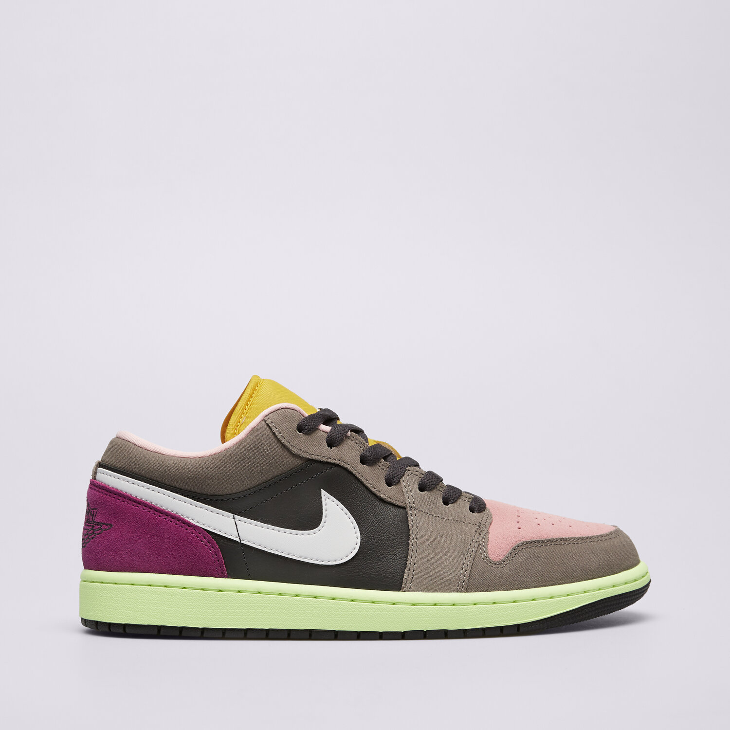 Muške tenisice AIR JORDAN 1 LOW SE  HQ2010-005 šarena