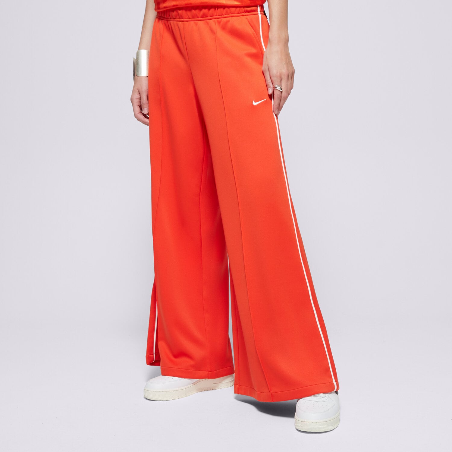 Ženske hlače NIKE HLAČE W NSW WIDE LEG TRACK PNT IH8514-633 crna