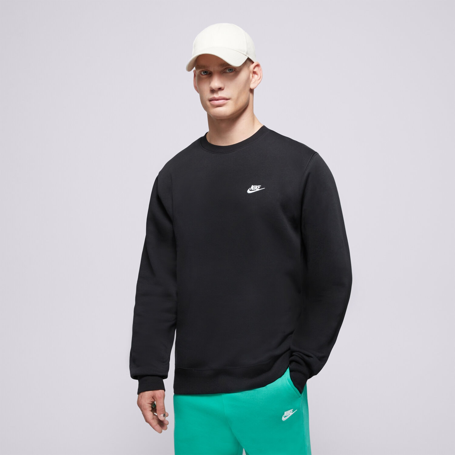 Muške dukserice NIKE VESTA M NK CLUB BB CREW FN3886-010 crna