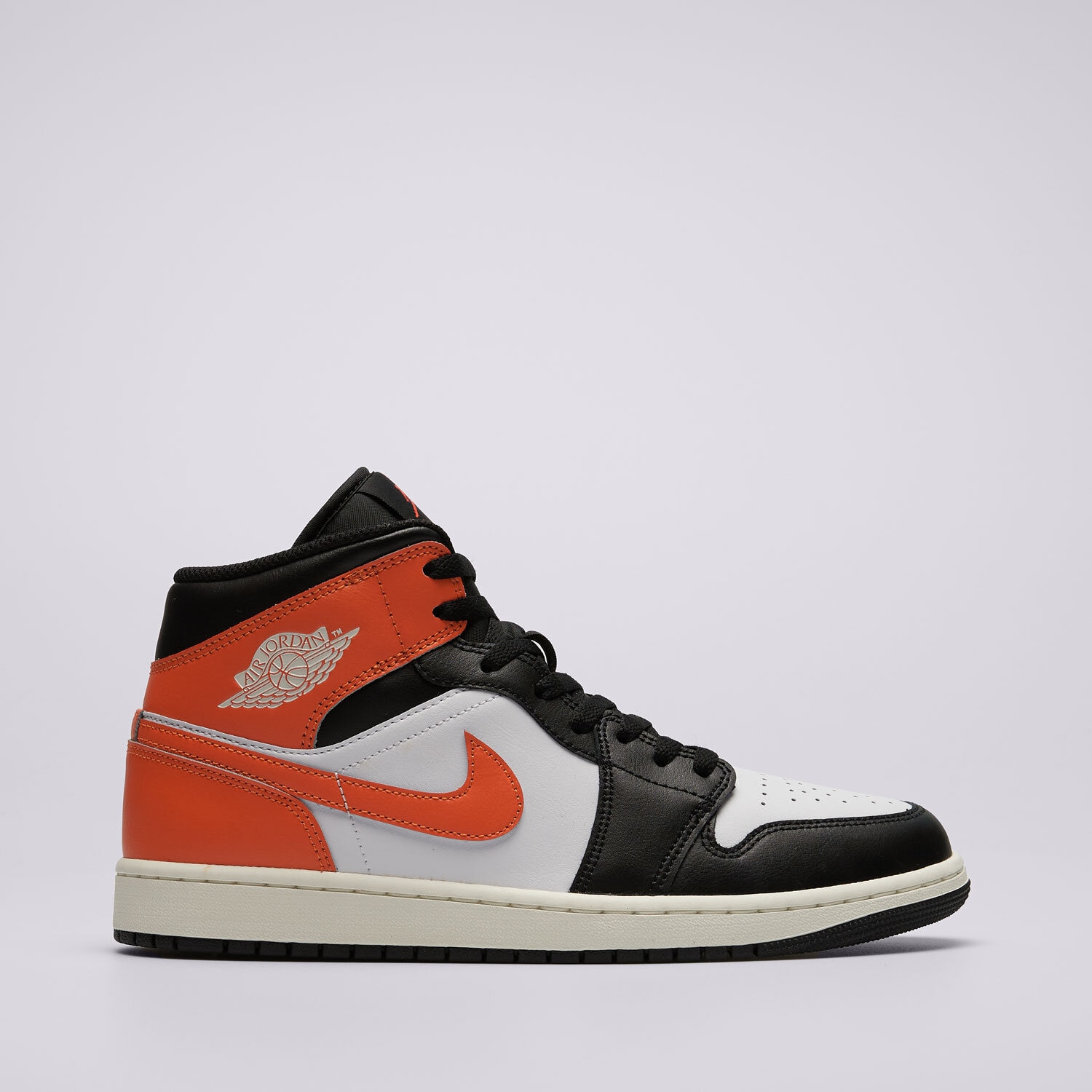 Muške tenisice AIR JORDAN 1 MID  DQ8426-801 crna