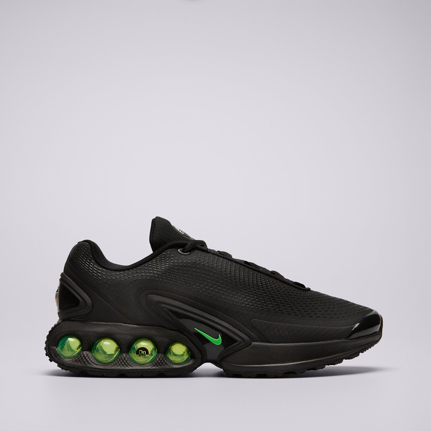 Muške tenisice NIKE AIR MAX DN DV3337-021 crna