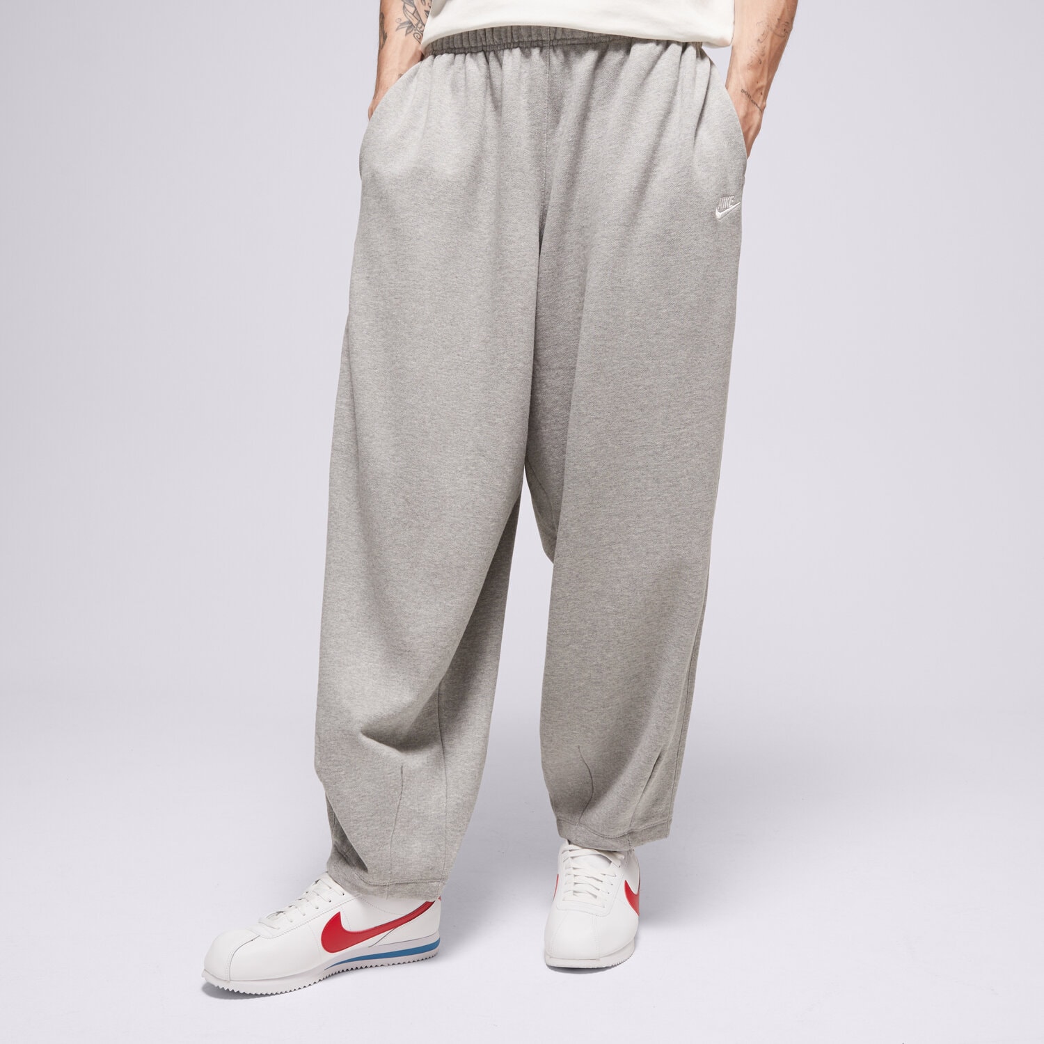 Muške hlače NIKE HLAČE M NK CLUB FT OVERSIZED PANT HJ1822-063 siva