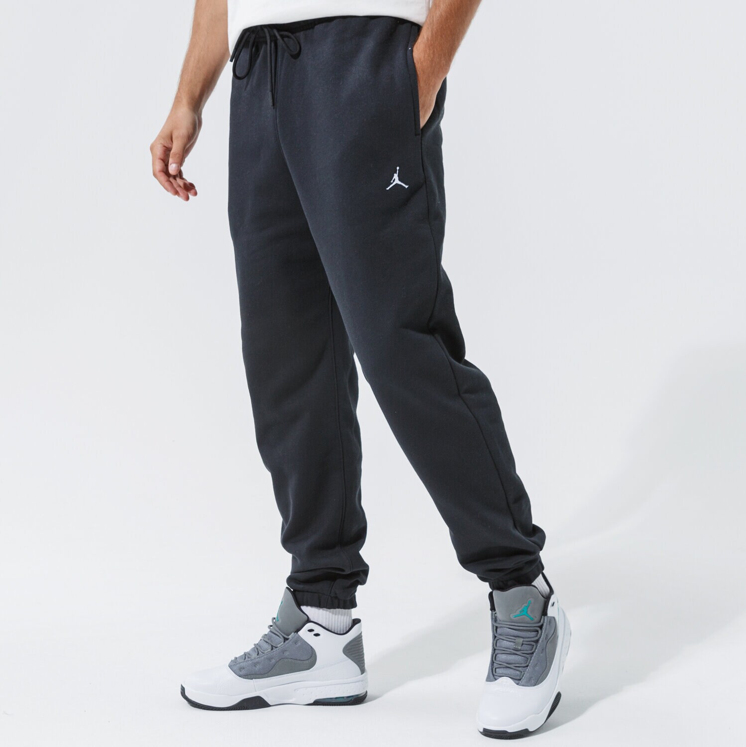 Muške hlače JORDAN HLAČE ESSENTIAL FLEECE JOGGERS DA9820-010 crna