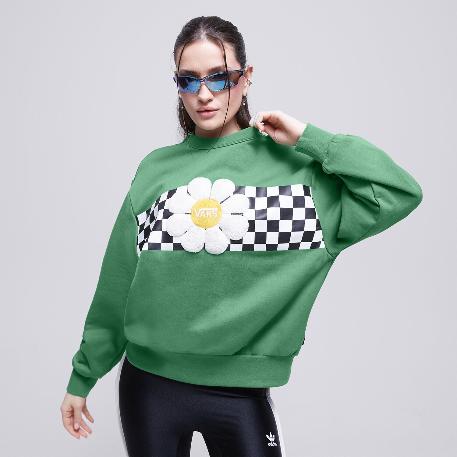 Ženske dukserice VANS VESTA OVERSIZED FLORAL CREW VN00074EBR1 šarena