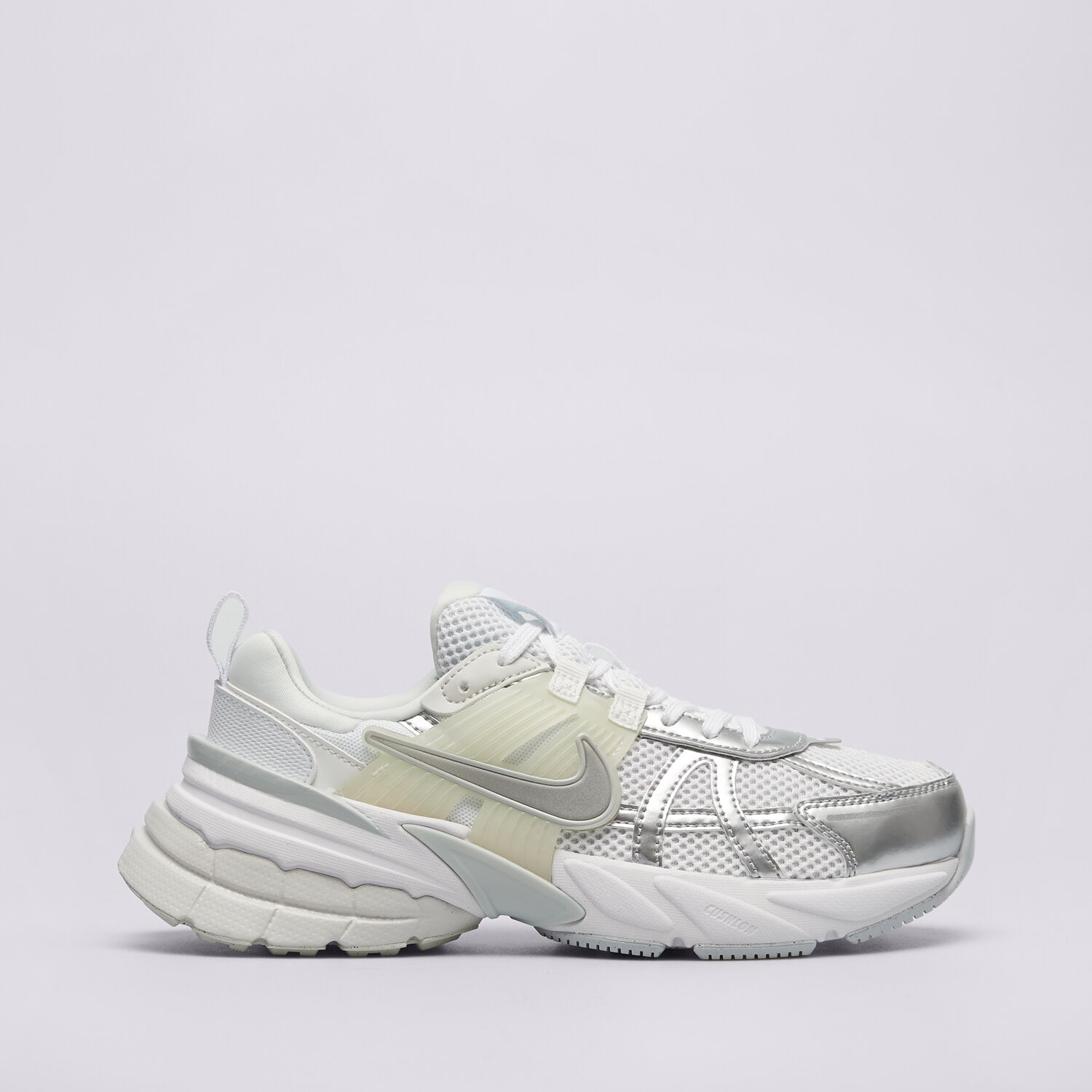 Ženske tenisice NIKE V2K RUN  FD0736-104 bijela