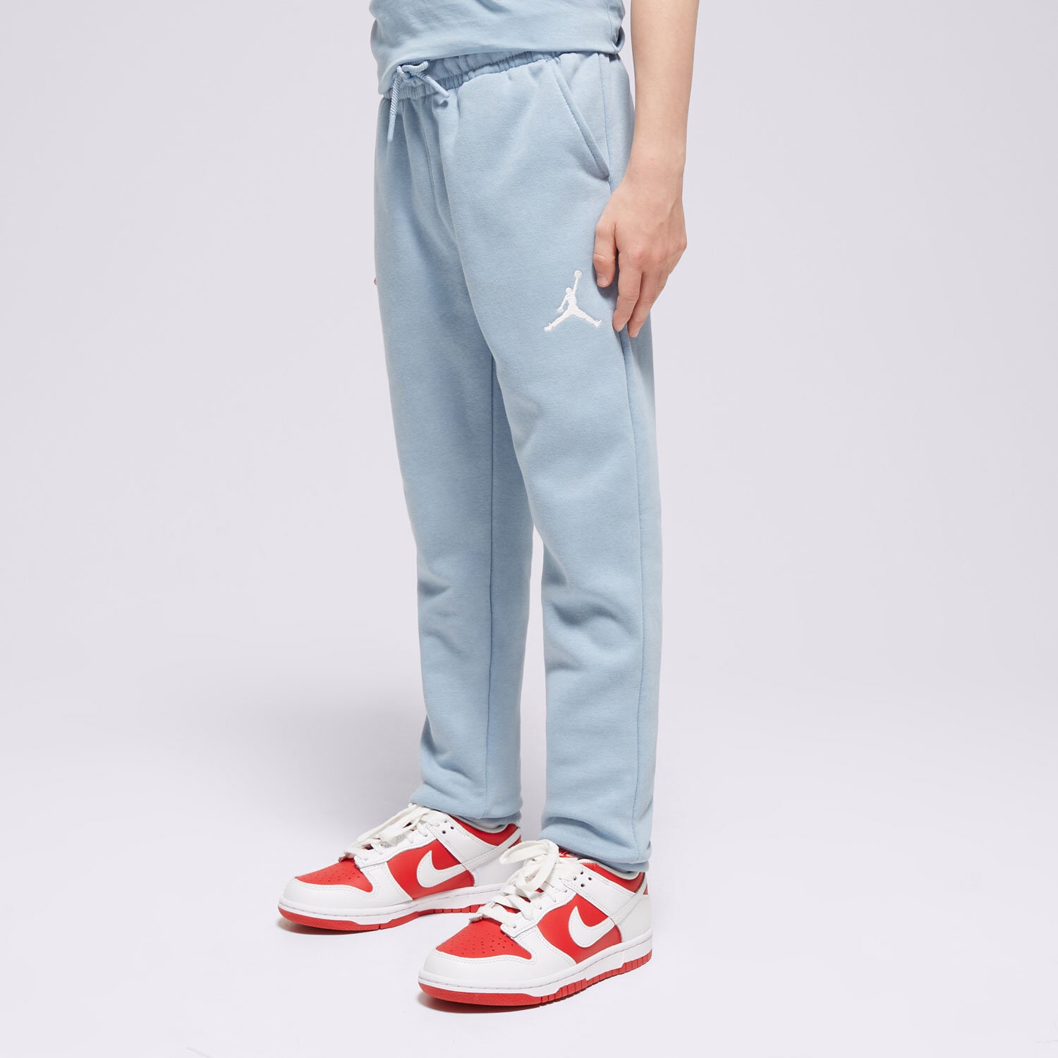 Dječje hlače JORDAN HLAČE MJ ESSENTIALS PANT B 95C549-B18 plava