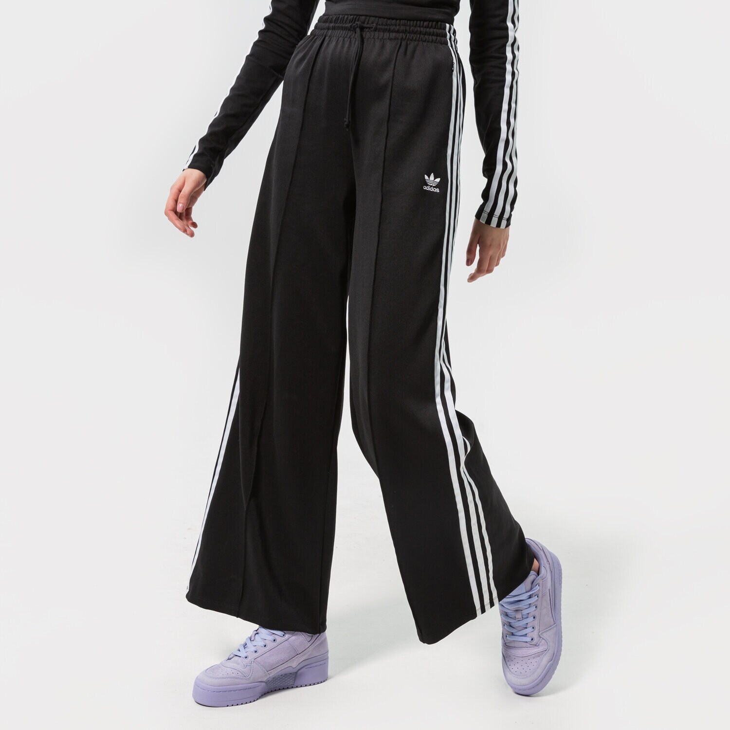 Ženske hlače ADIDAS HLAČE RELAXED PANT PB GD2273 crna