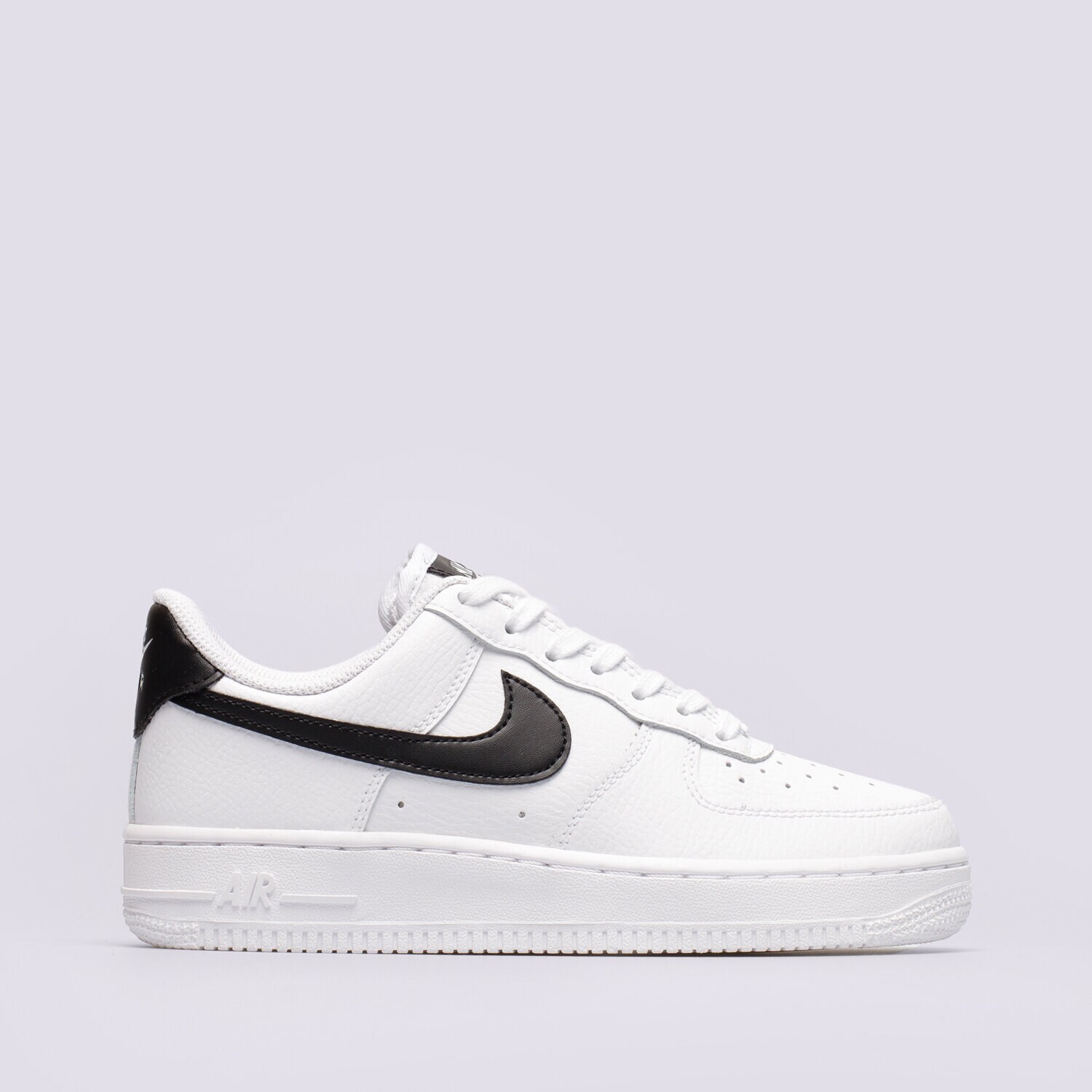 Ženske tenisice NIKE AIR FORCE 1 '07  DD8959-103 bijela