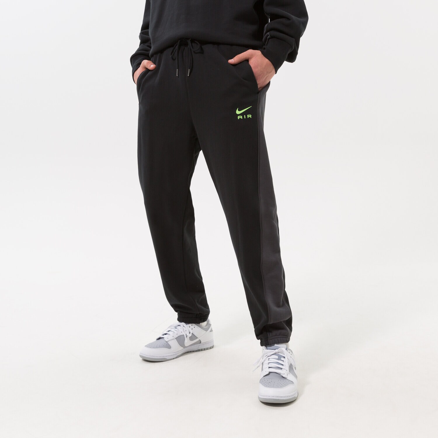 Muške hlače NIKE HLAČE M NSW NIKE AIR FT PANT DQ4202011 crna