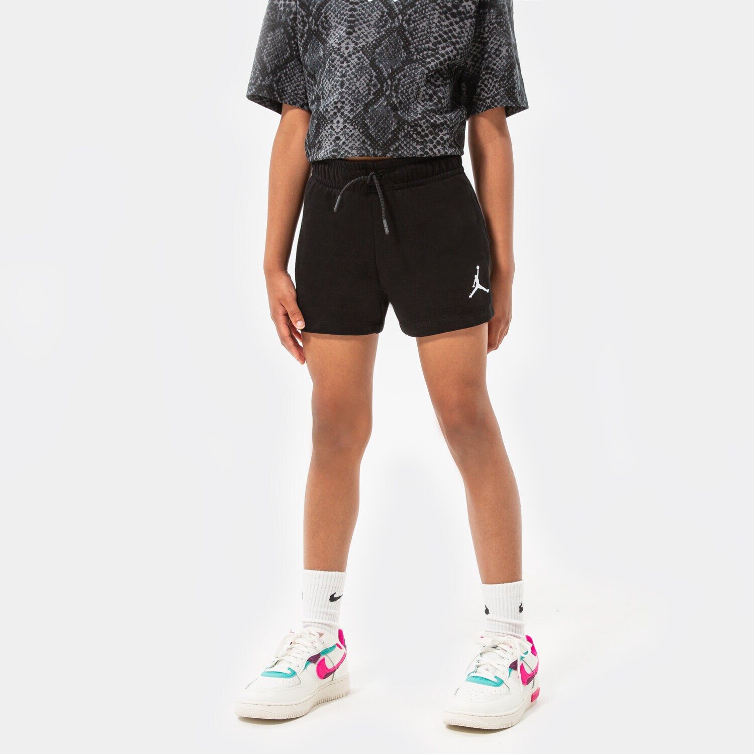 Dječje kratke hlače i haljine JORDAN KRATKE HLAČE JORDAN ESSENTIALS SHORTS GIRL 45A771-023 crna