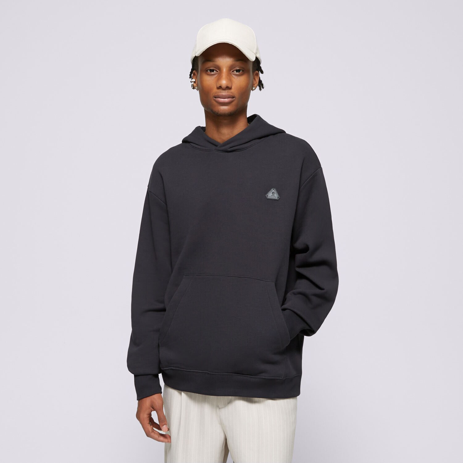 Muške dukserice REEBOK VESTA S KAPULJAČOM ATR HOOPWEAR HOODIE 100075817 crna