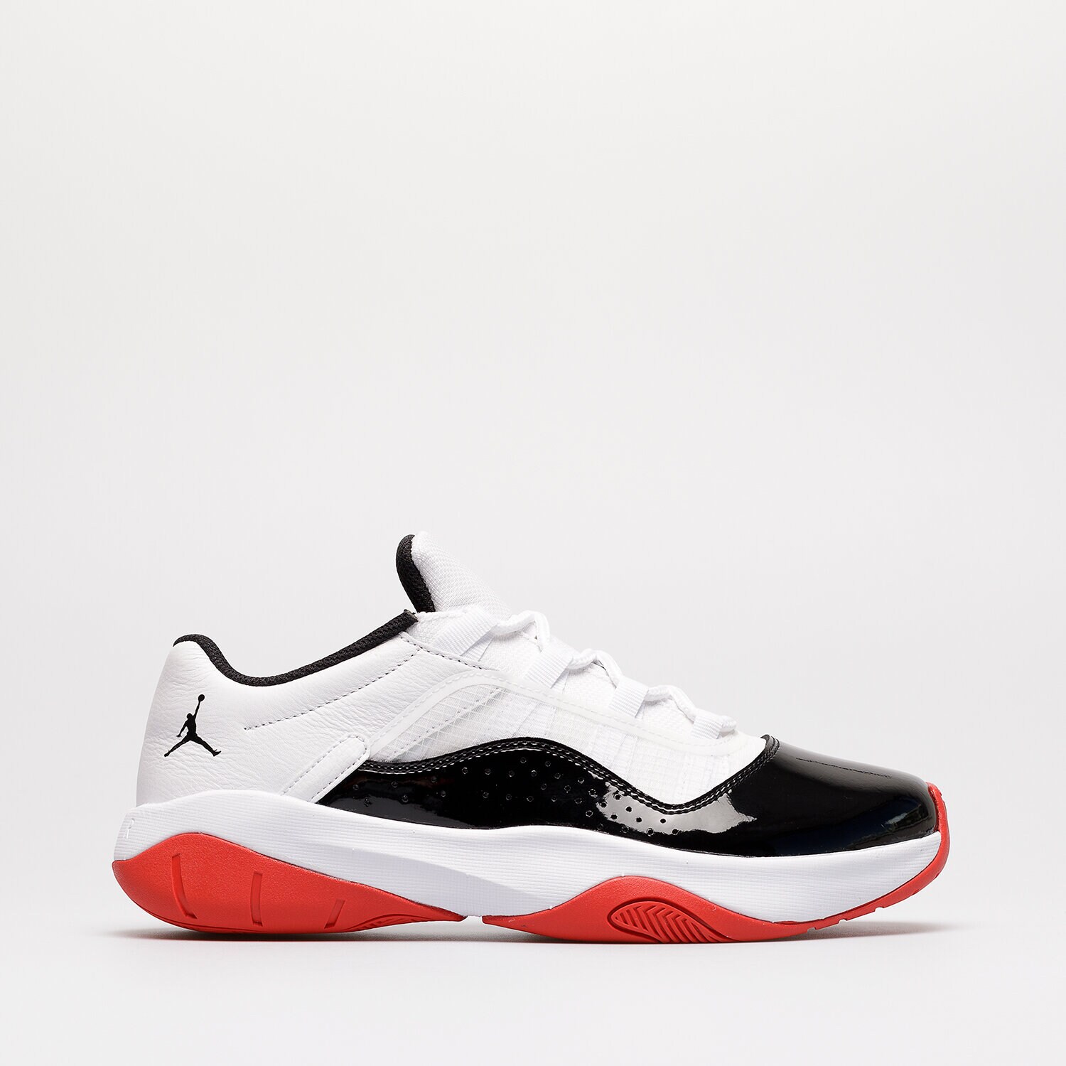 Muške tenisice AIR JORDAN 11 CMFT LOW  DN4180-102 bijela