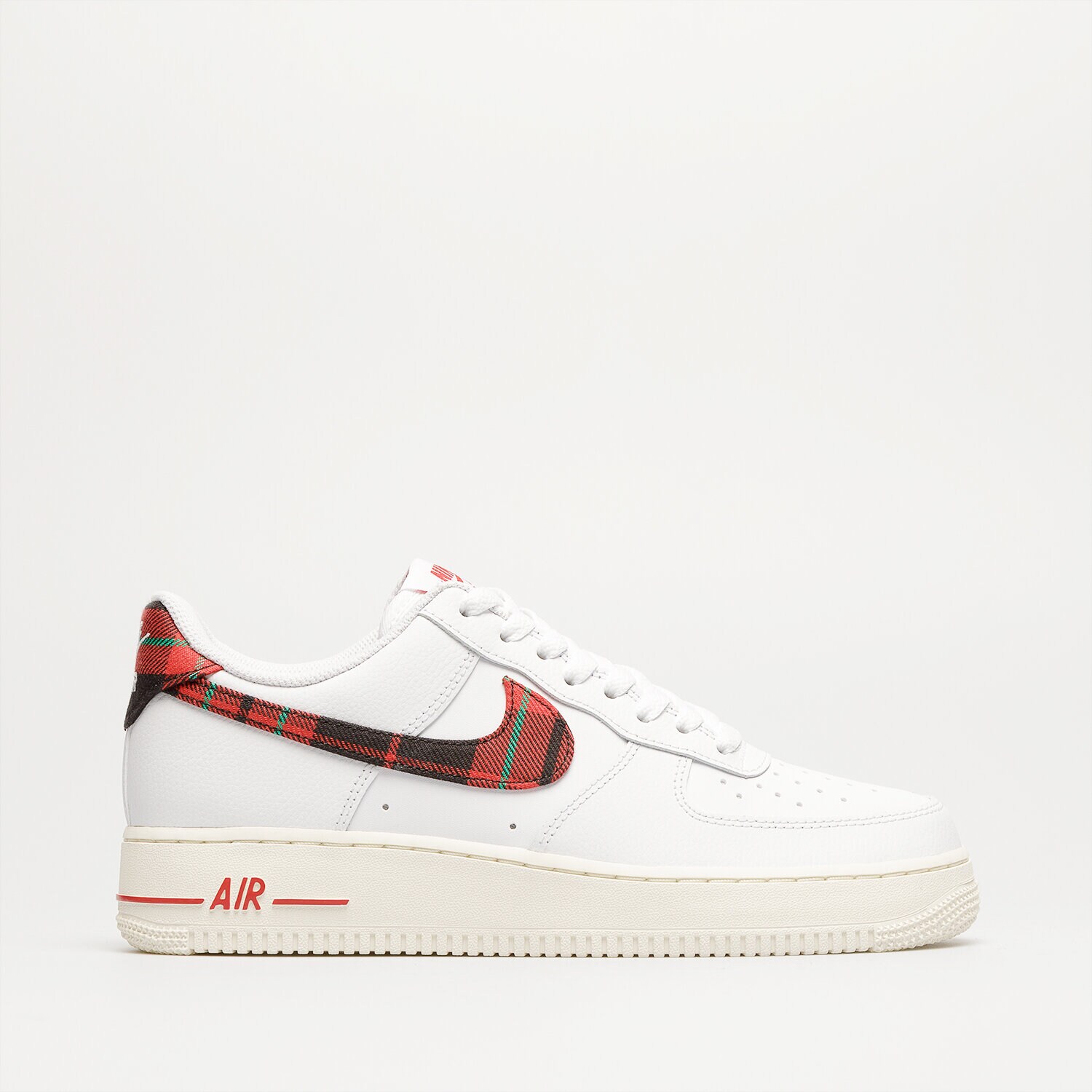 Muške tenisice NIKE AIR FORCE 1 '07 LV8 DV0789-100 bijela