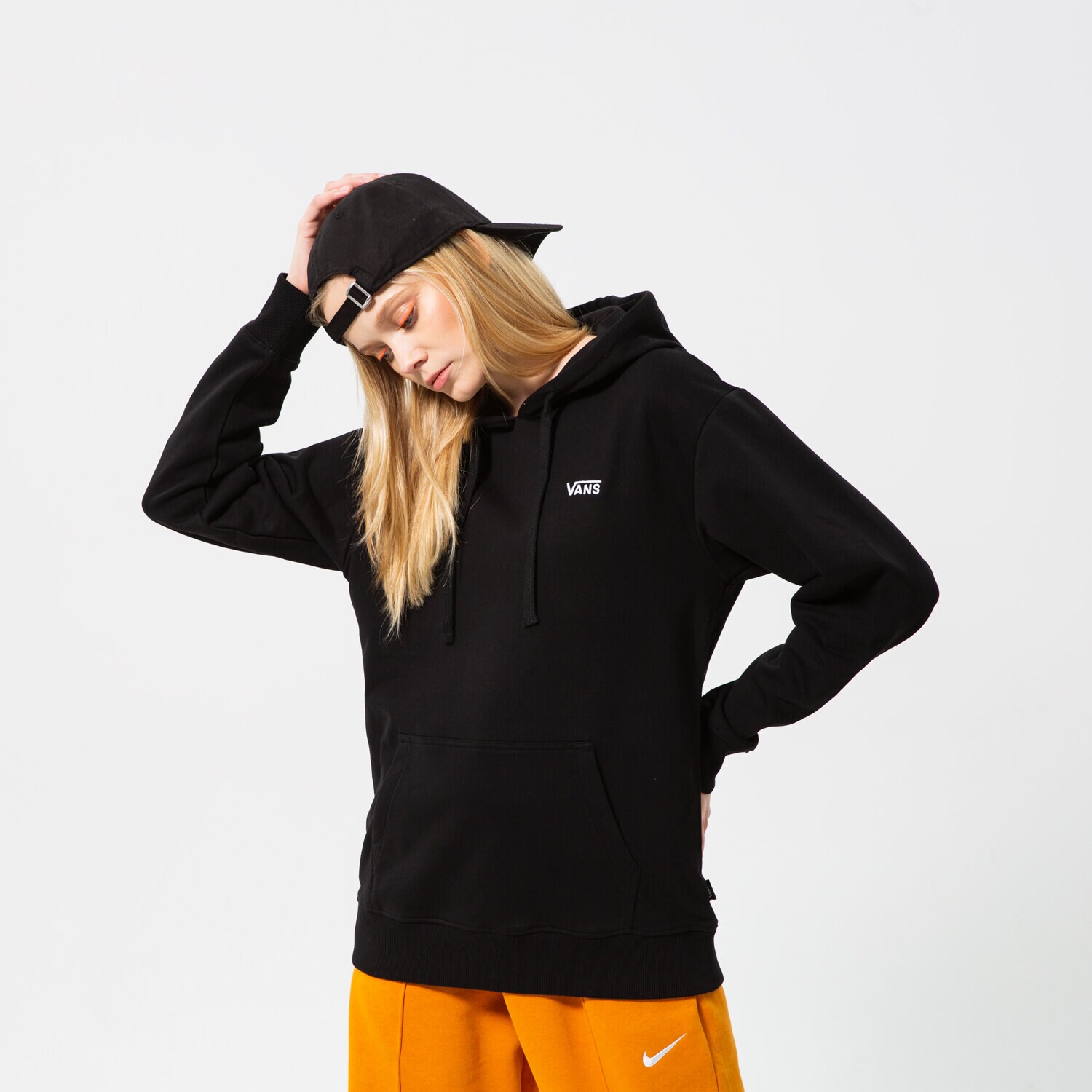 Ženske dukserice VANS VESTA S KAPULJAČOM WM FLYING V BFF FT HOODIE VN0A5AR4BLK1 crna