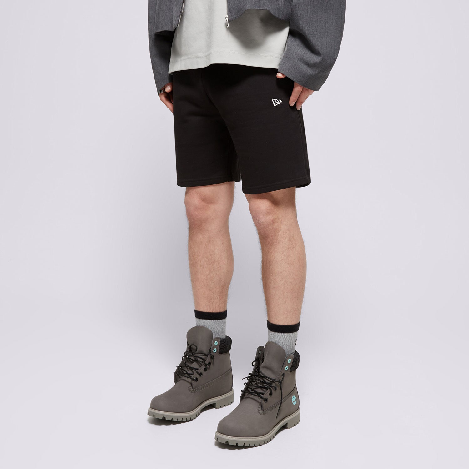 Muške kratke hlače NEW ERA KRATKE HLAČE ESSENTIAL SHORT 12836800SMU crna