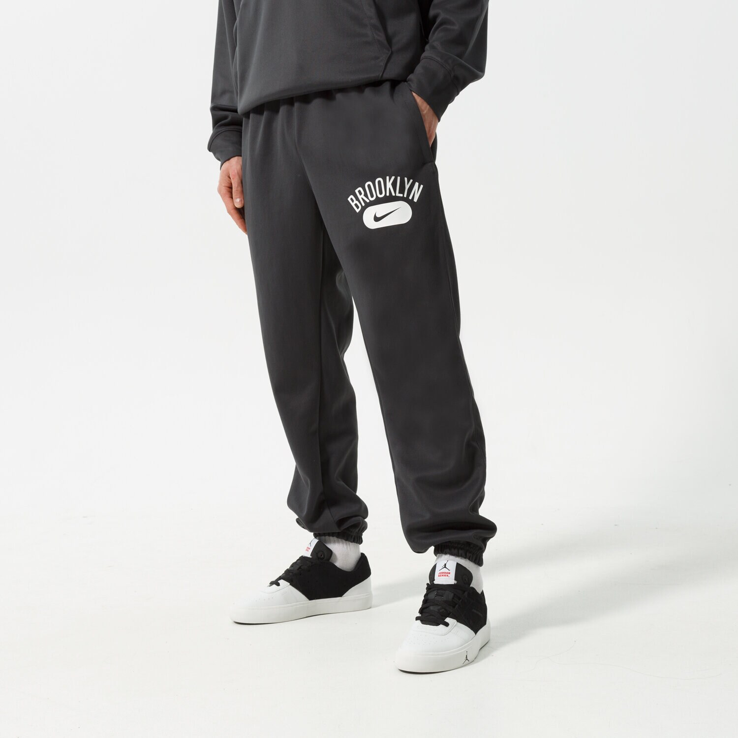 Muške hlače NIKE HLAČE BKN M NK DF SPOTLIGHT PANT NBA DB0775-060 crna
