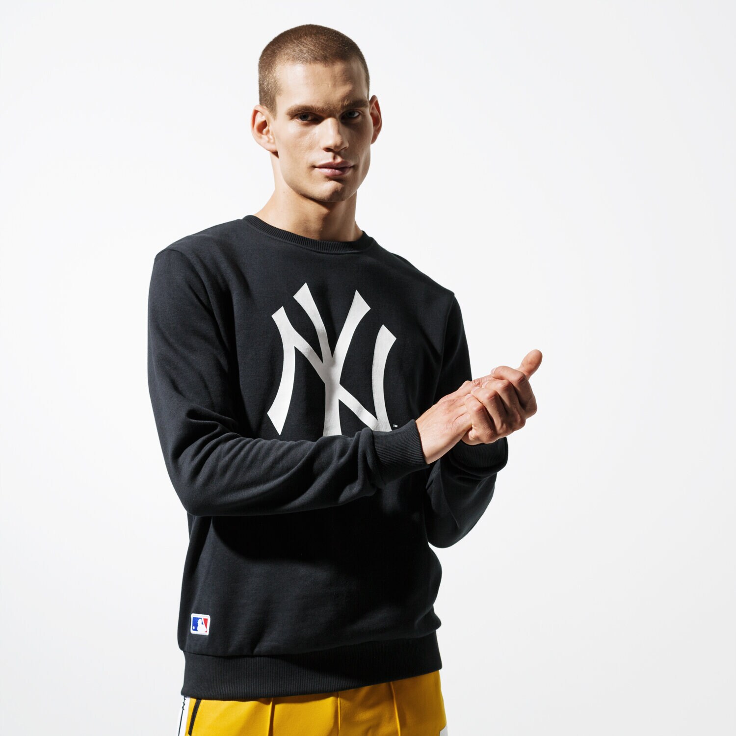 Muške dukserice NEW ERA VESTA MLB NYY BLK NEW YORK YANKEES BLK 11863705 crna