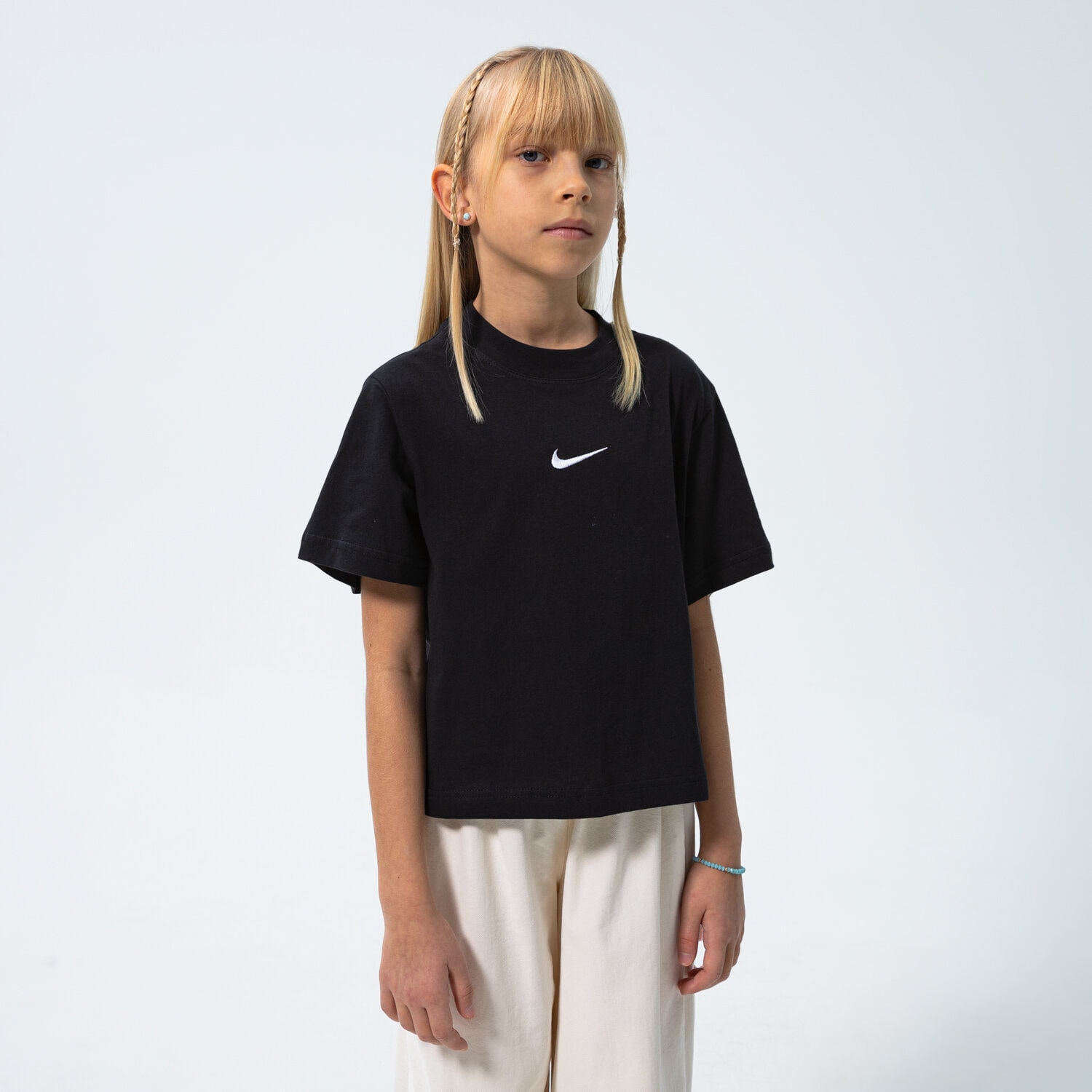 Dječje majice NIKE T-SHIRT SPORTSWEAR GIRL DH5750-010 crna