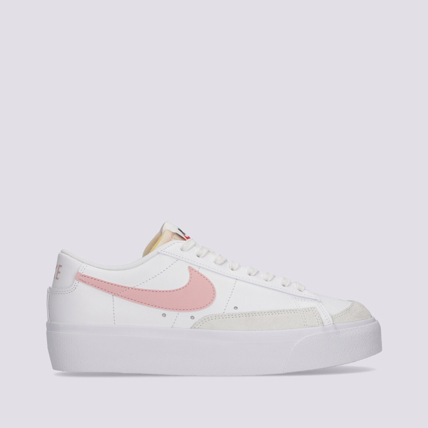 Ženske tenisice NIKE BLAZER LOW PLATFORM  DJ0292-103 bijela