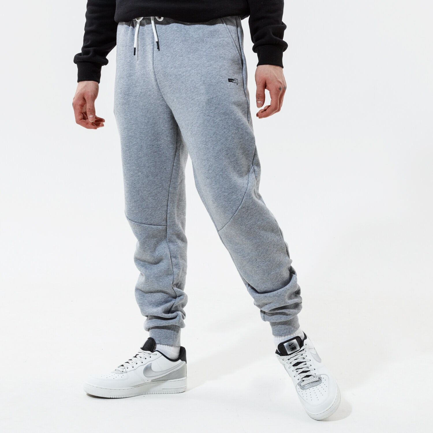 Muške hlače CONFRONT HLAČE ESSENTIAL PANTS GREY  CF121SPM21002 siva