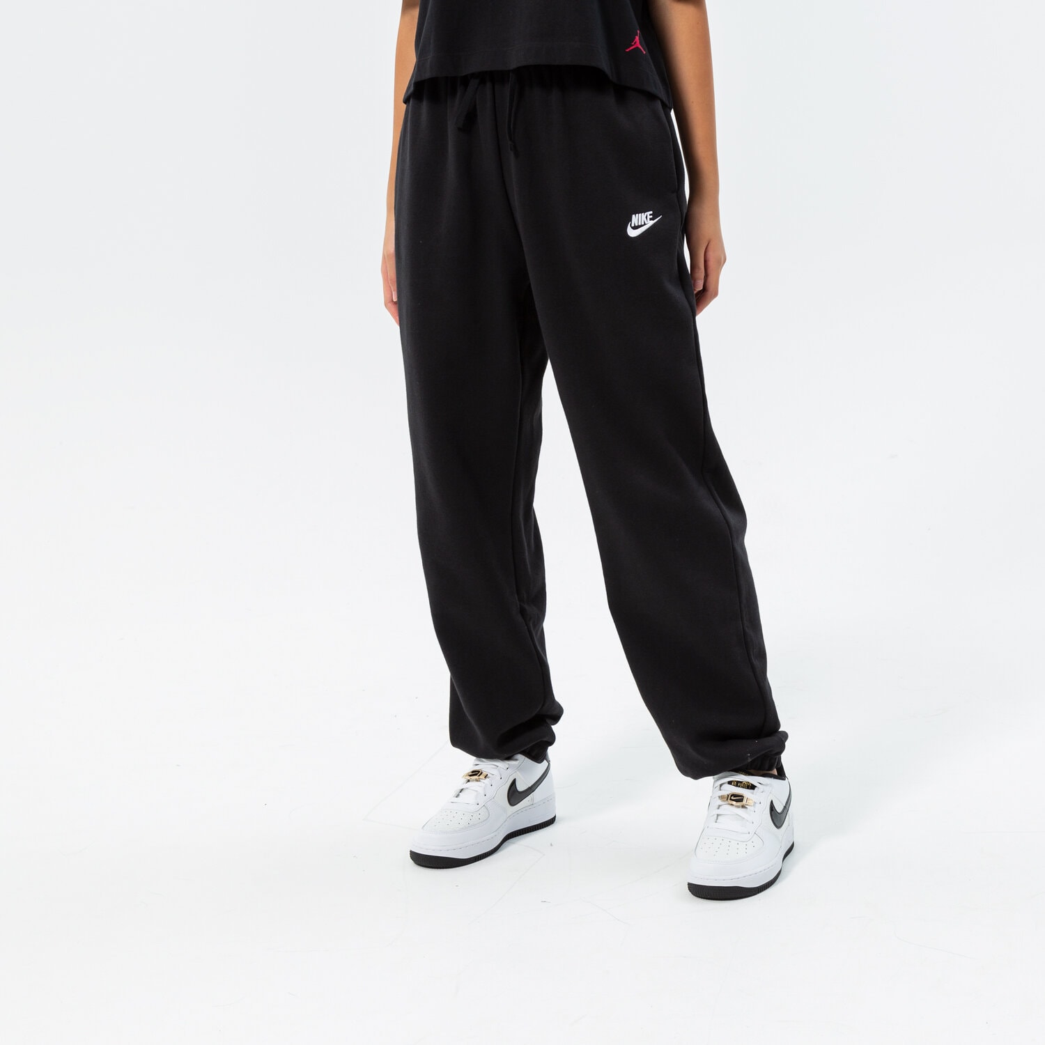 Ženske hlače NIKE HLAČE W NSW CLUB FLC MR PANT OS DQ5800-010 crna