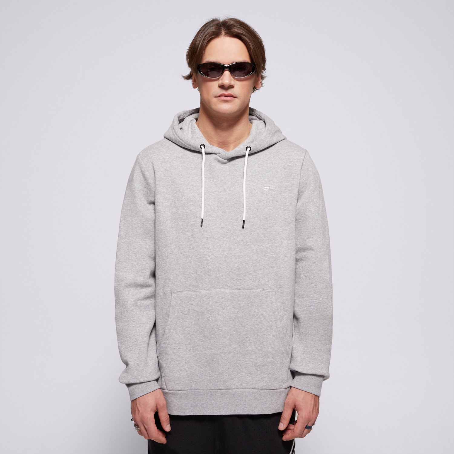 Muške dukserice CONFRONT VESTA S KAPULJAČOM HOODIE ESSENTIAL CF322BLM91002 siva