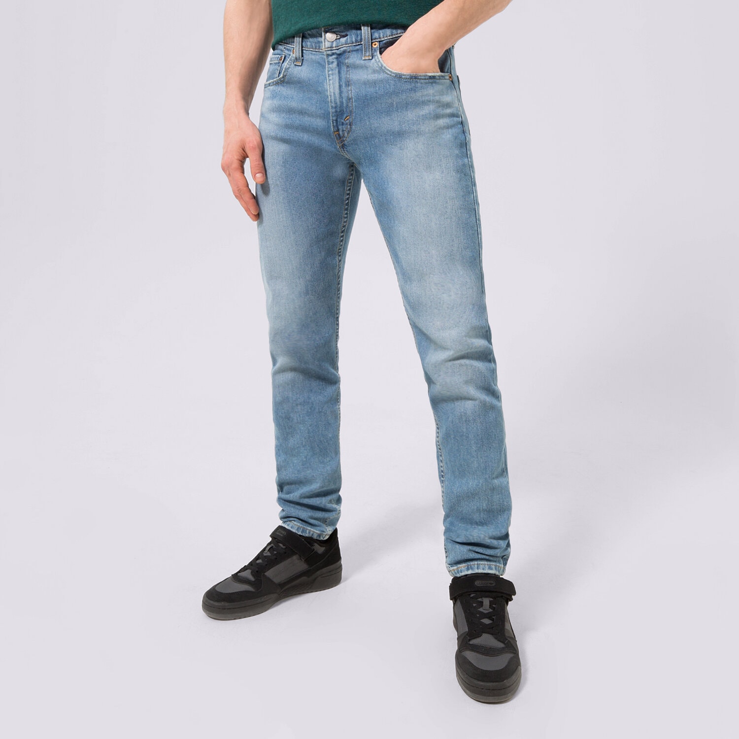 Muške hlače LEVI'S HLAČE 512™ SLIM TAPER LO BALL 594370072 plava