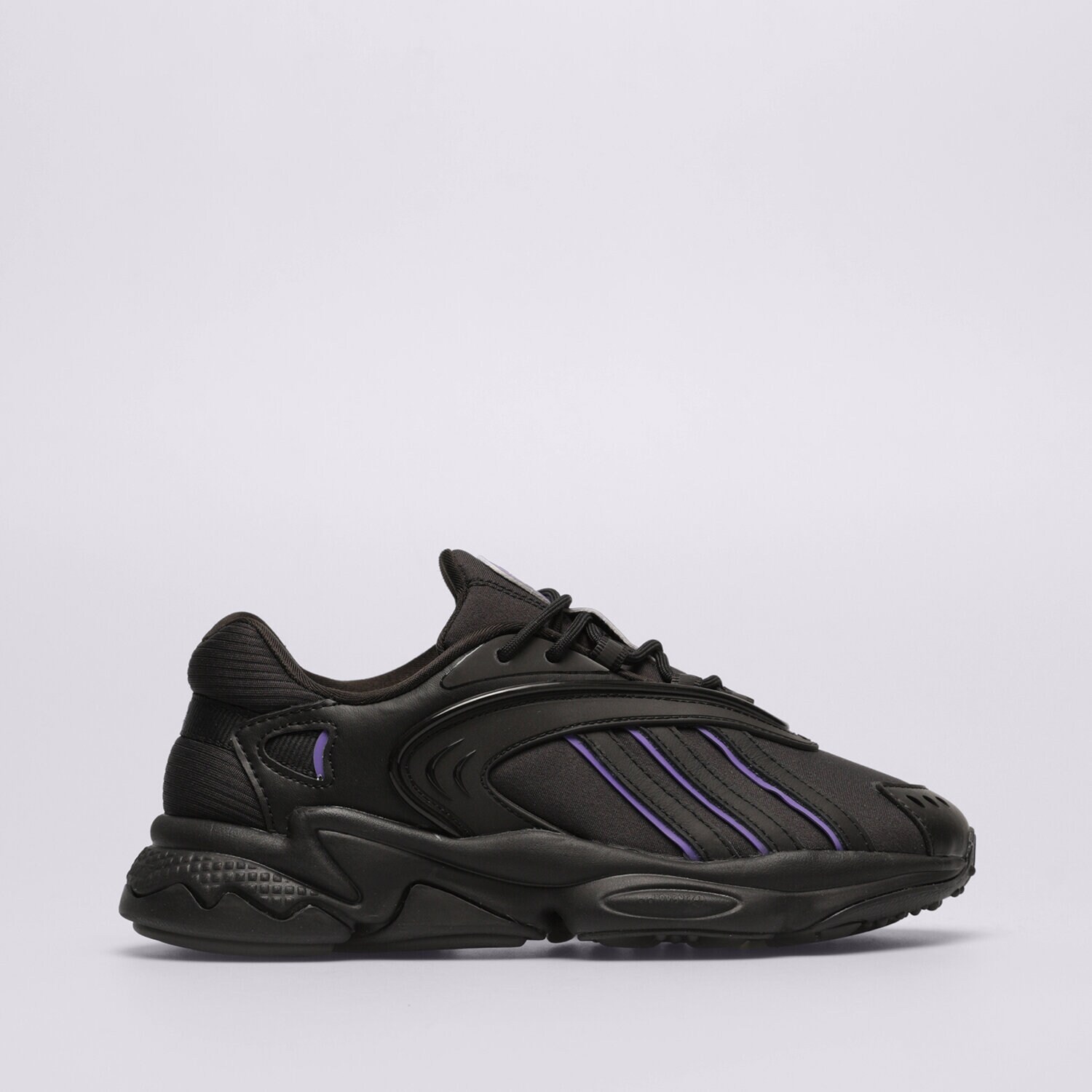 Ženske tenisice ADIDAS OZTRAL W HQ4473 crna