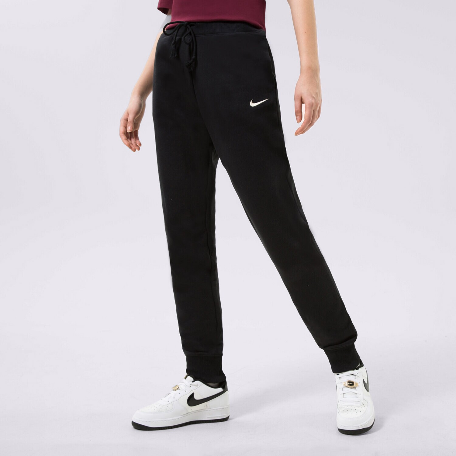 Ženske hlače NIKE HLAČE W NSW STYLE FLC HR PANT STD DQ5688-010 crna
