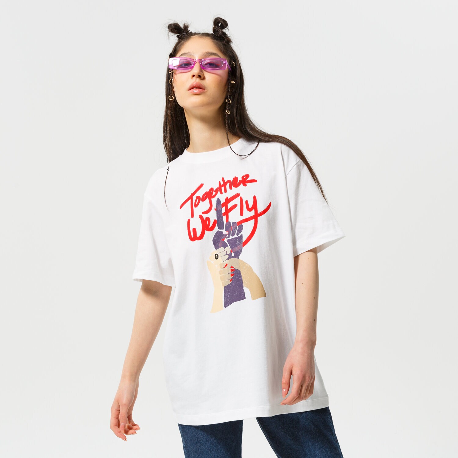 Ženske majice NIKE T-SHIRT W NK TEE BF SWSH FLY NBA DR2595-100 bijela