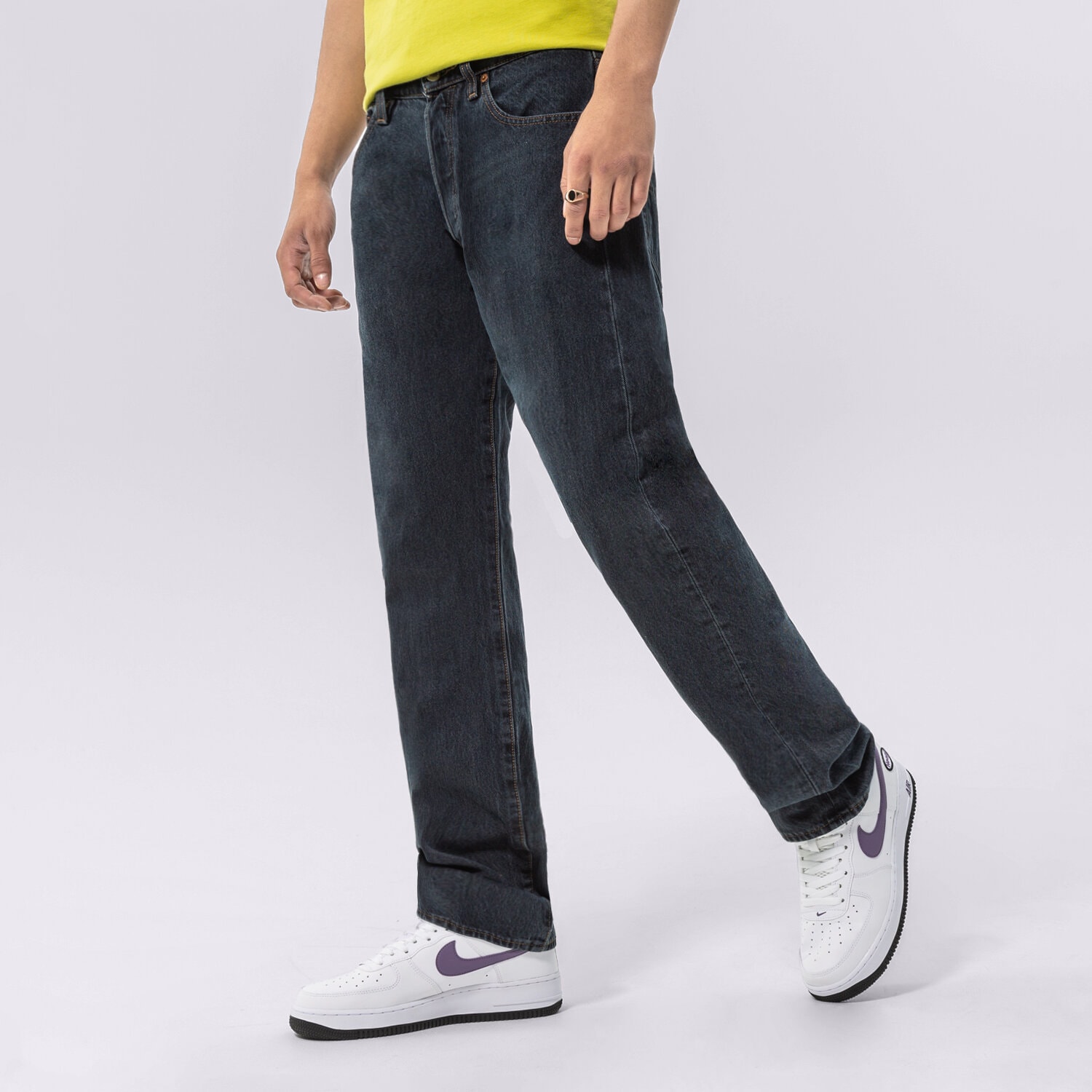 Muške hlače LEVI'S HLAČE SKATEBOARDING 501 59692-0029 crna