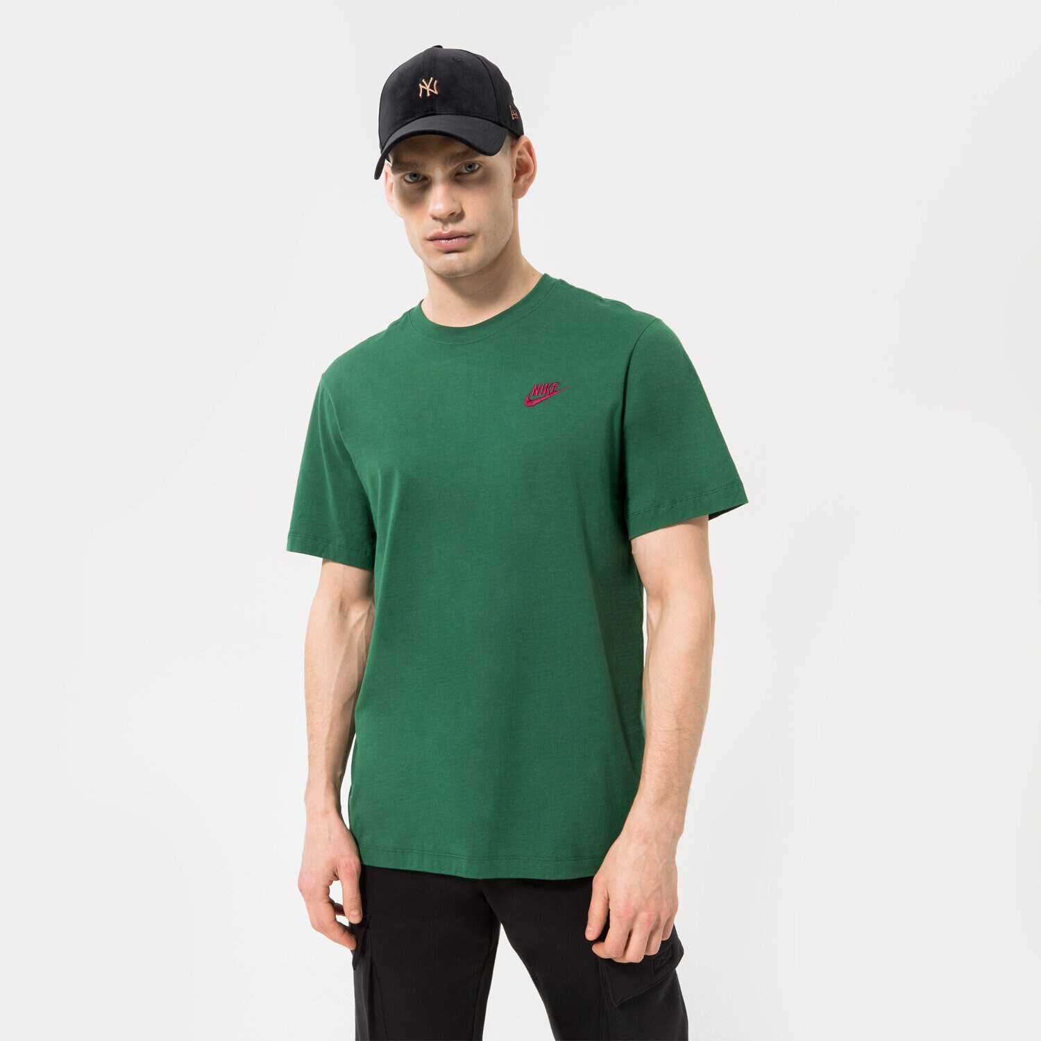 Muške majice NIKE T-SHIRT SPORTSWEAR CLUB AR4997-341 zelena