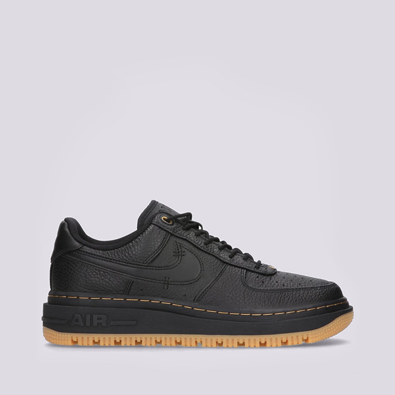 Muške tenisice NIKE AIR FORCE 1 LUXE DB4109-001 crna