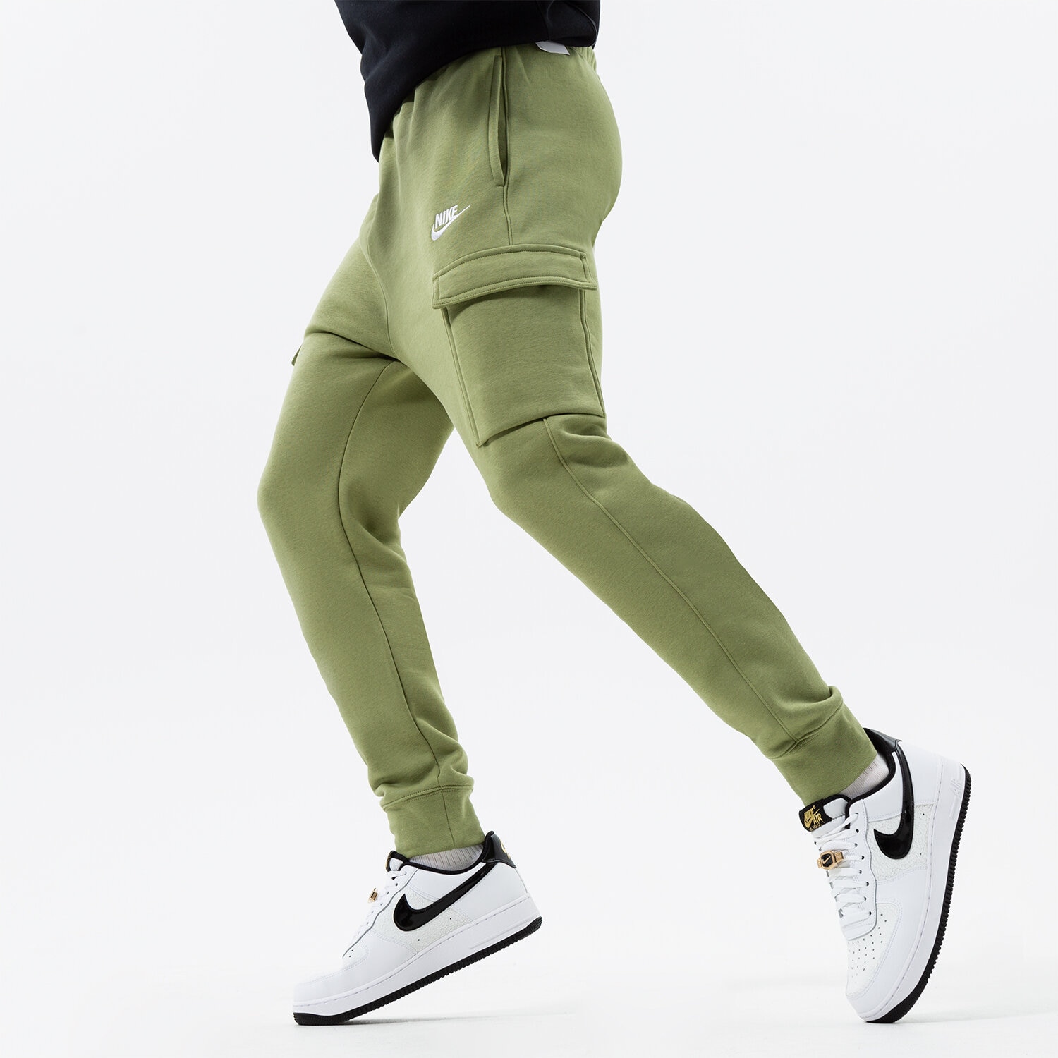 Muške hlače NIKE HLAČE SPORTSWEAR CLUB FLEECE CARGO CD3129-334 zelena