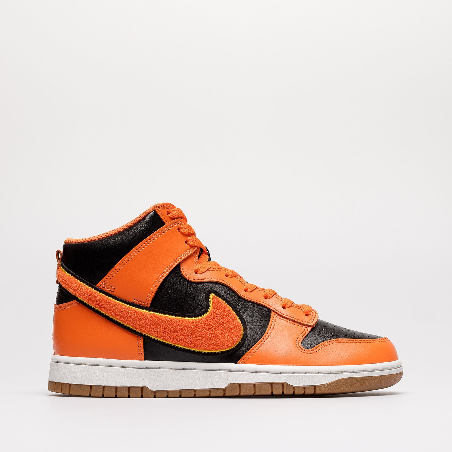 Muške tenisice NIKE DUNK HI RETRO UNIVERSITY DR8805-002 crna