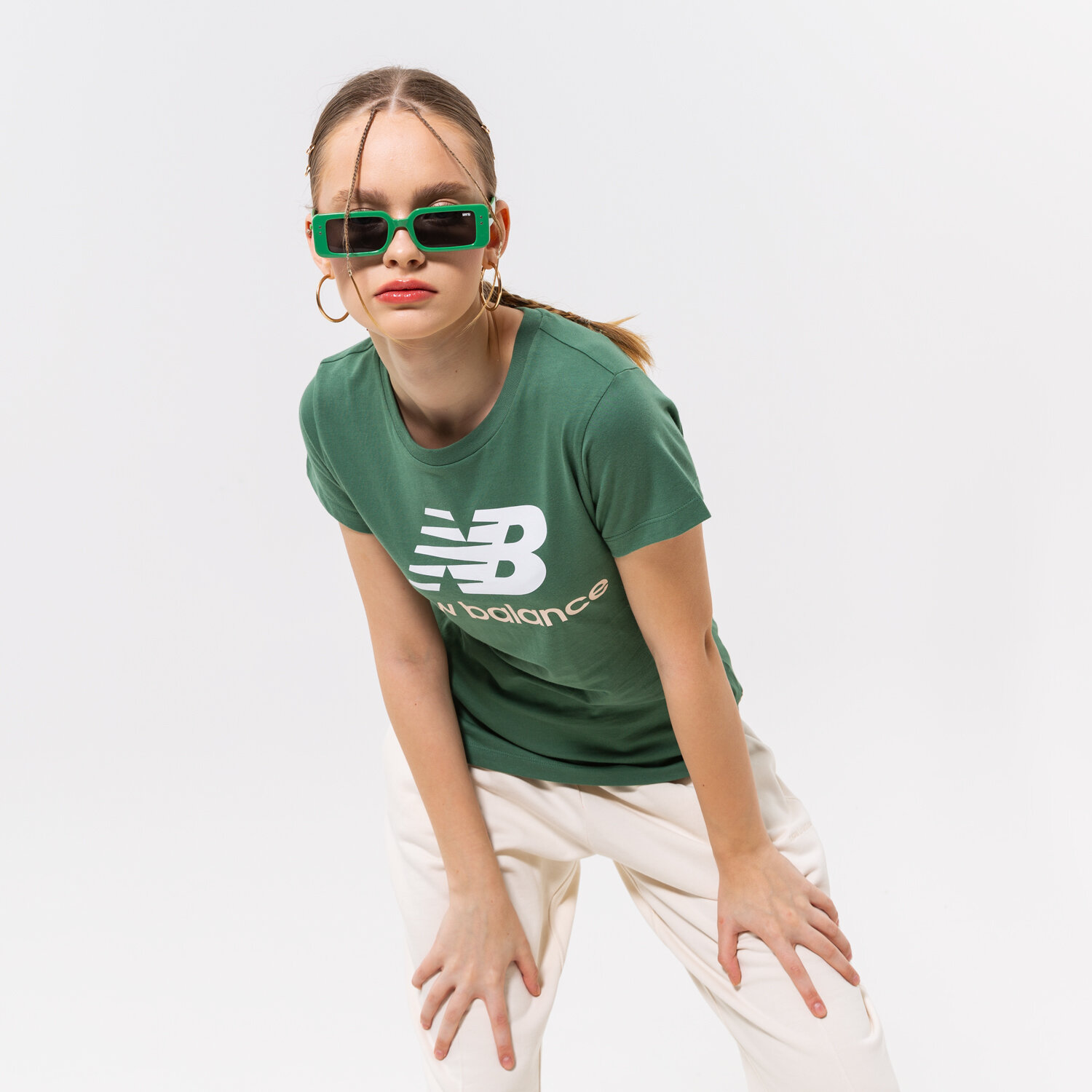 Ženske majice NEW BALANCE T-SHIRT NB ESSENTIALS STACKED LOGO TEE WT91546JD zelena