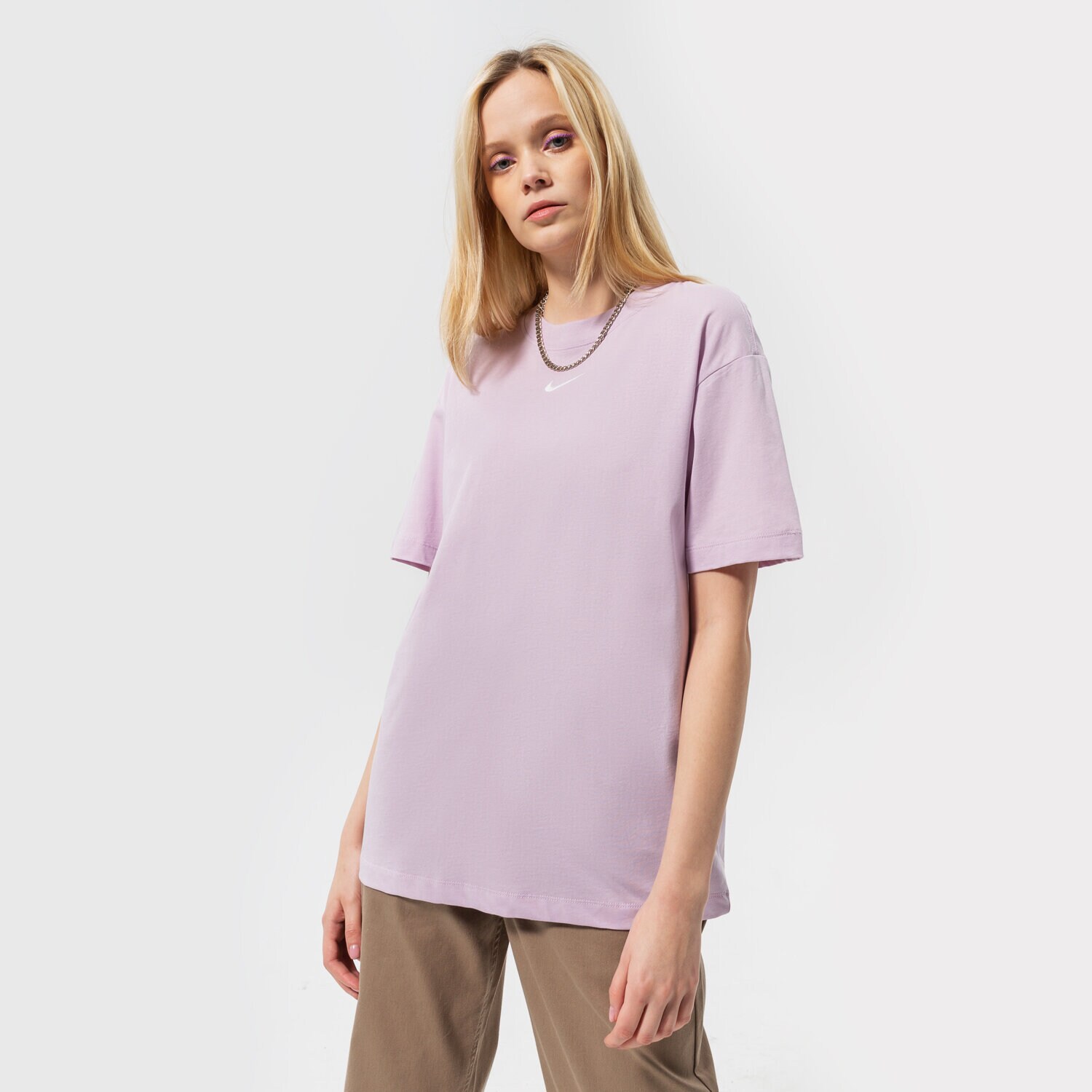 Ženske majice NIKE T-SHIRT W NSW ESSNTL CLCTN SS TEE BF DQ5379-530 ljubičasta