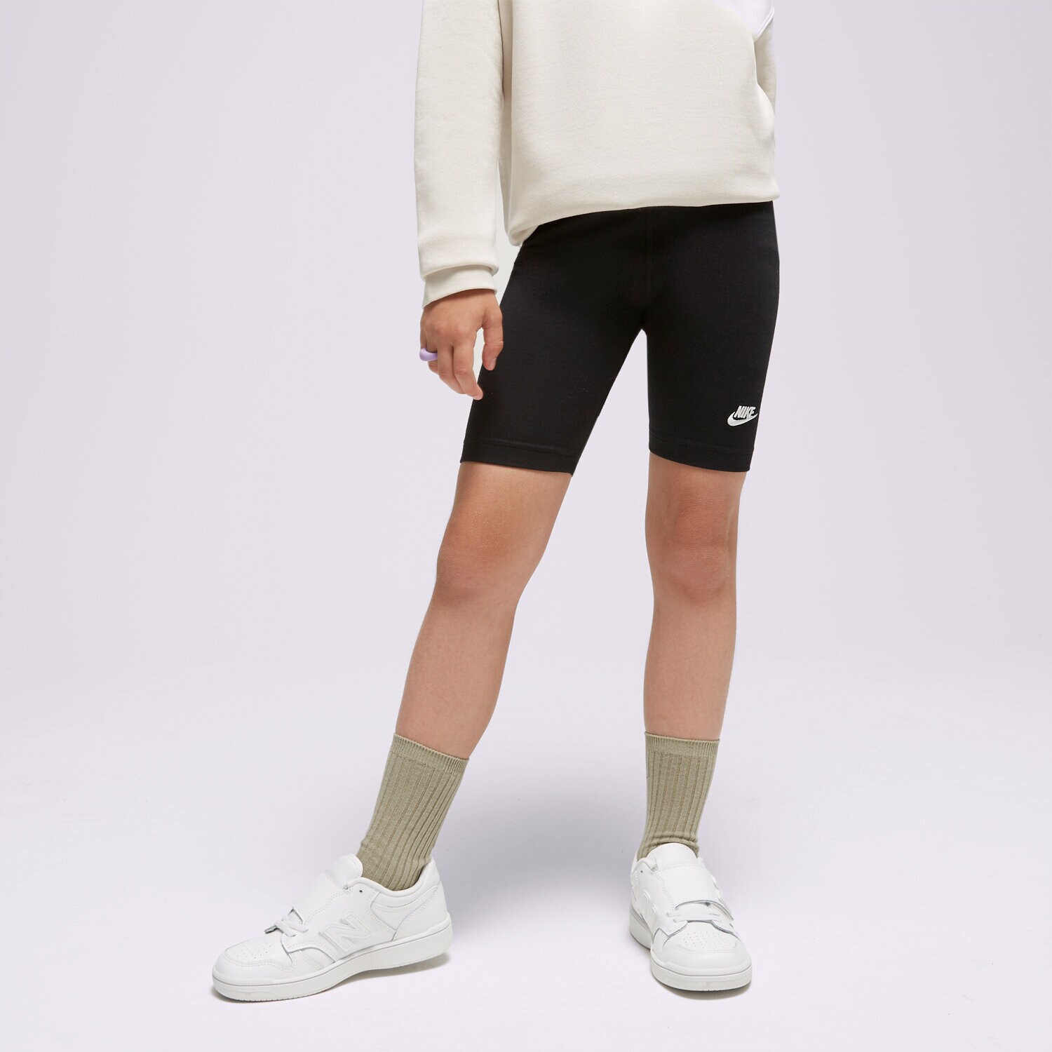 Dječje kratke hlače i haljine NIKE KRATKE HLAČE (G)NSW 7IN BIKE SHRT BLK GIRL DX5066-010 crna