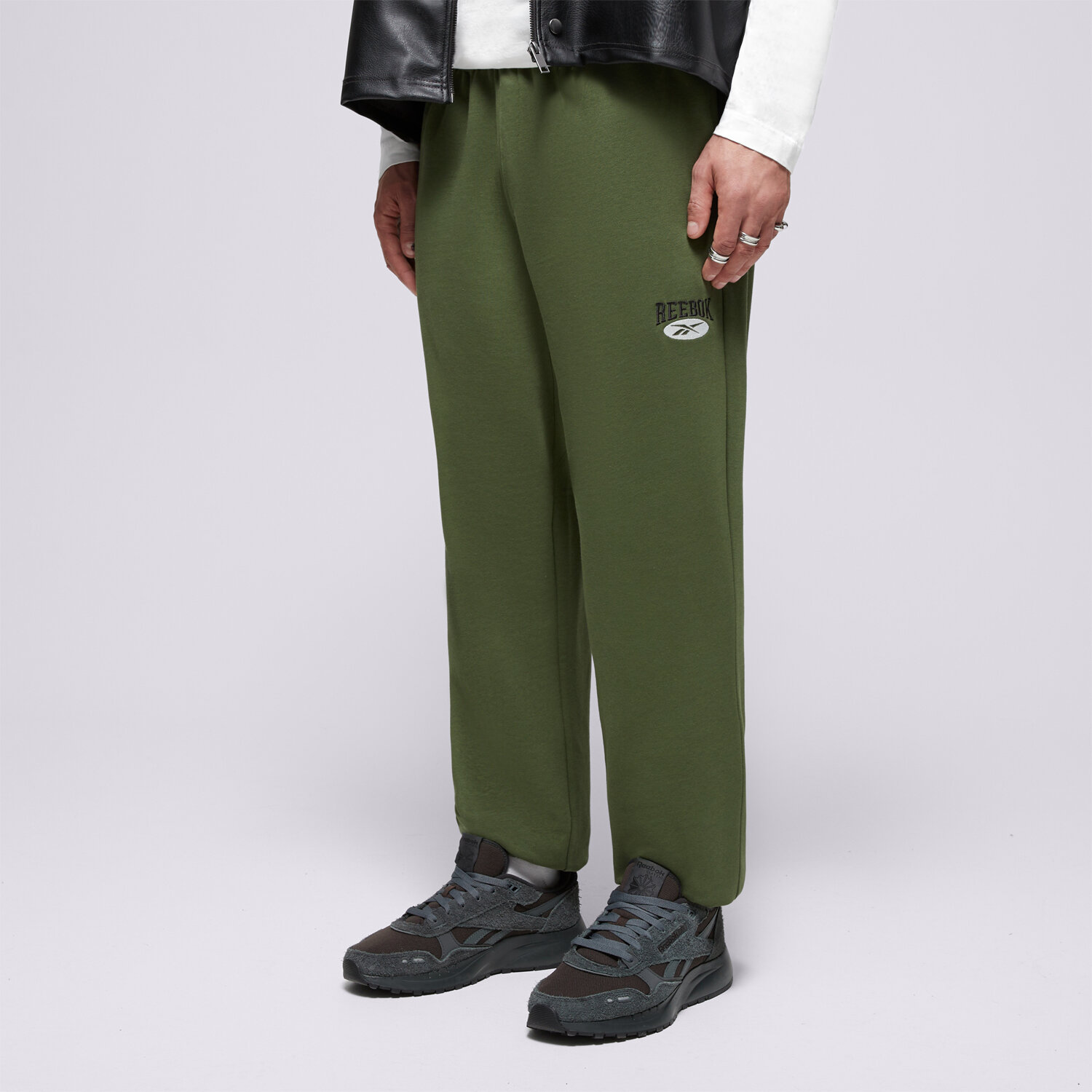 Muške hlače REEBOK HLAČE CL AE PANT 100034577 kaki