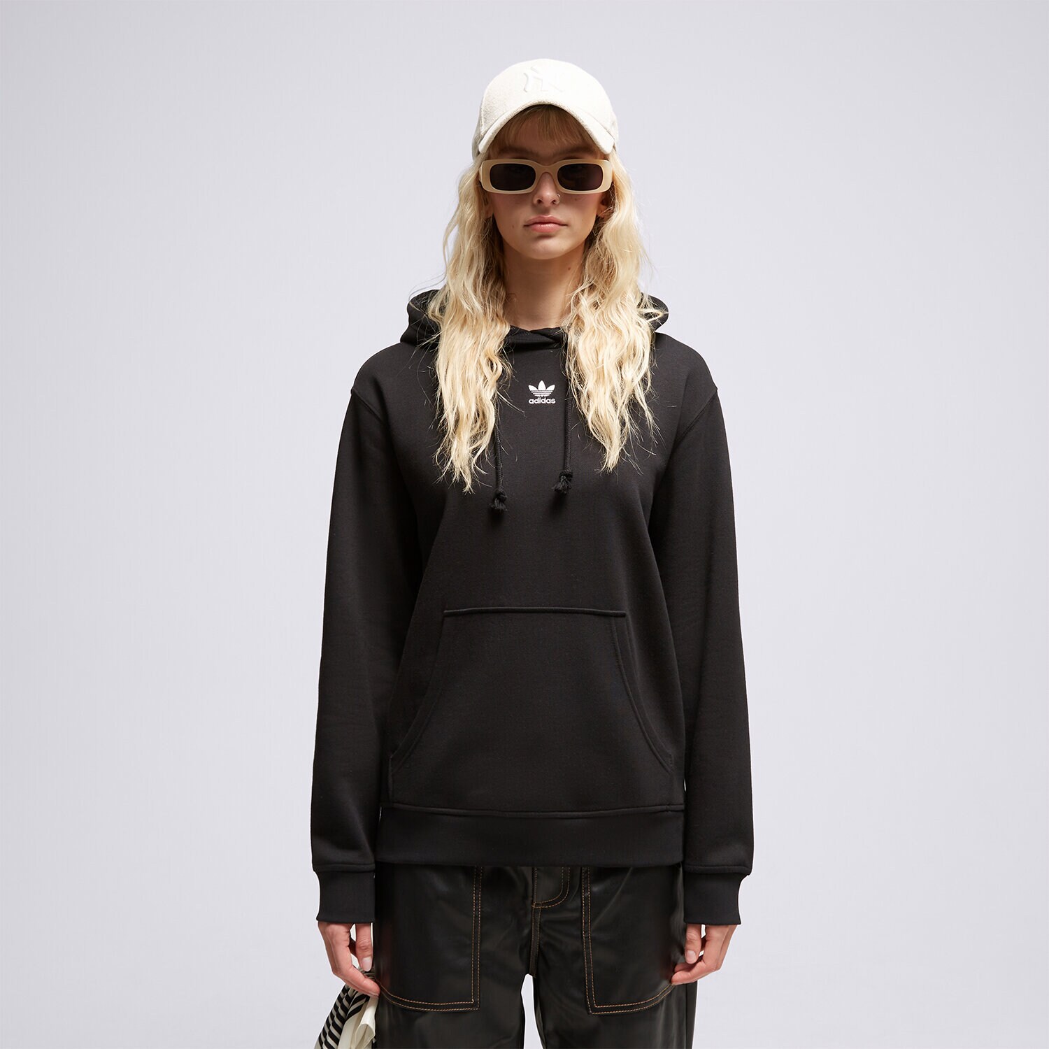 Ženske dukserice ADIDAS VESTA S KAPULJAČOM IA6420 crna