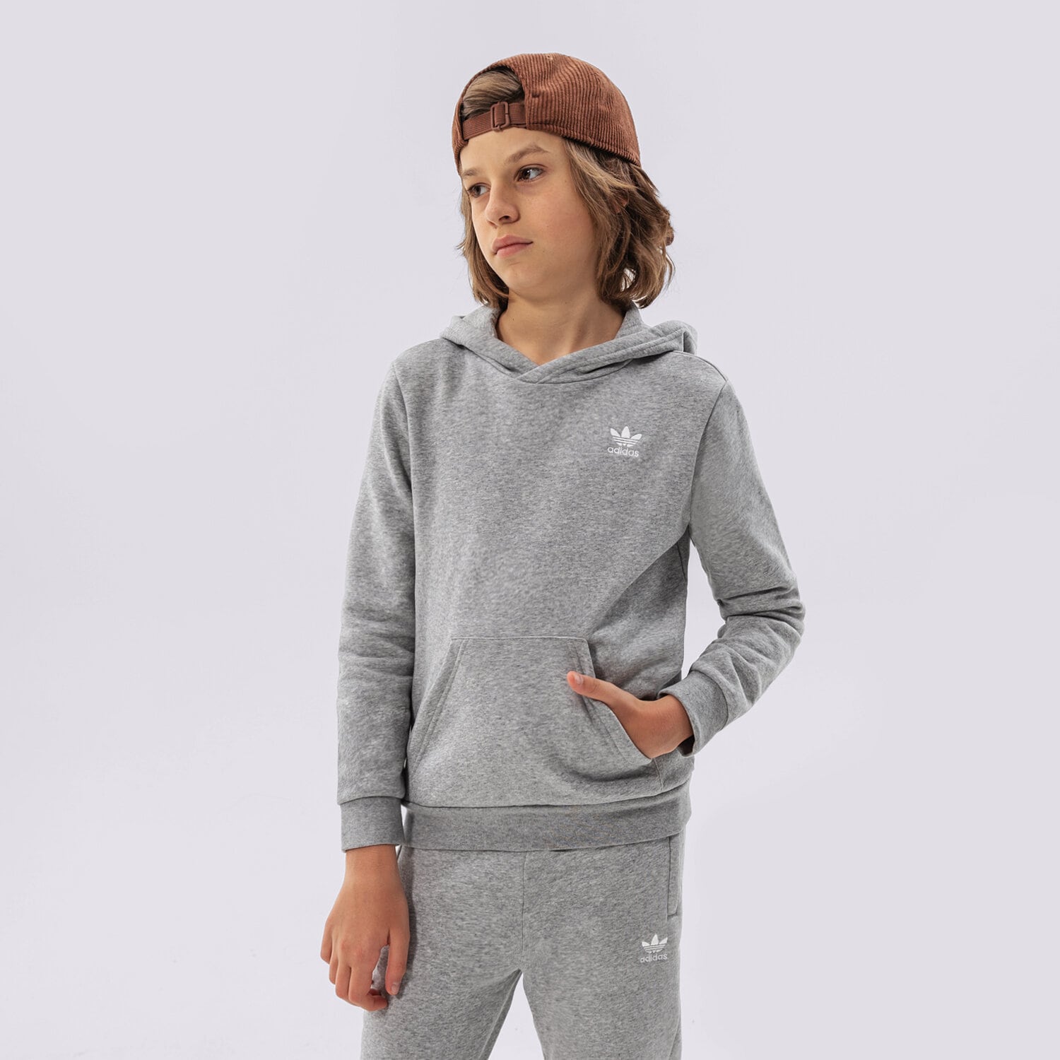 Dječje dukserice ADIDAS VESTA S KAPULJAČOM HOODIE BOY H32353 siva