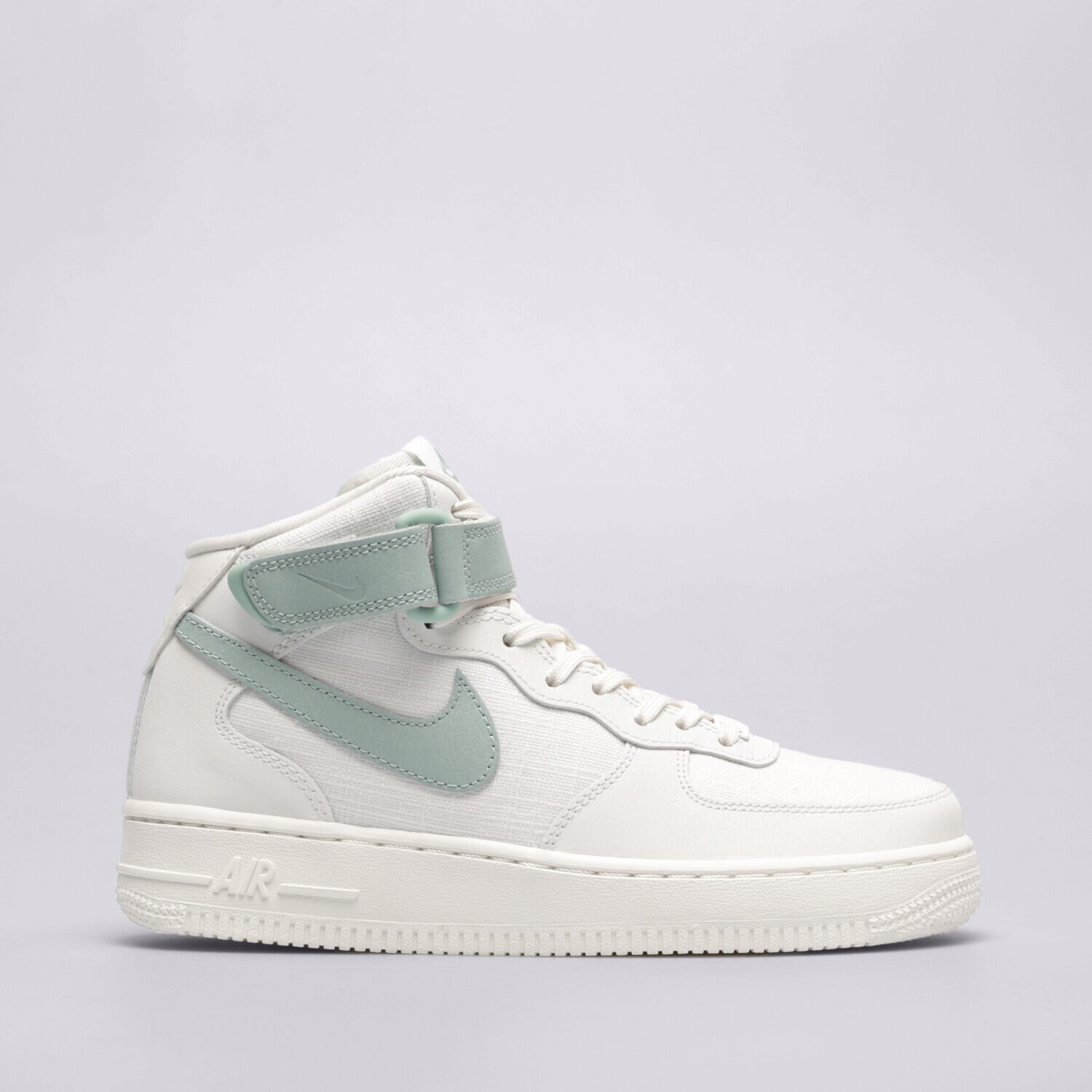Ženske tenisice NIKE WMNS AIR FORCE 1 '07 MID DD9625-103 bijela