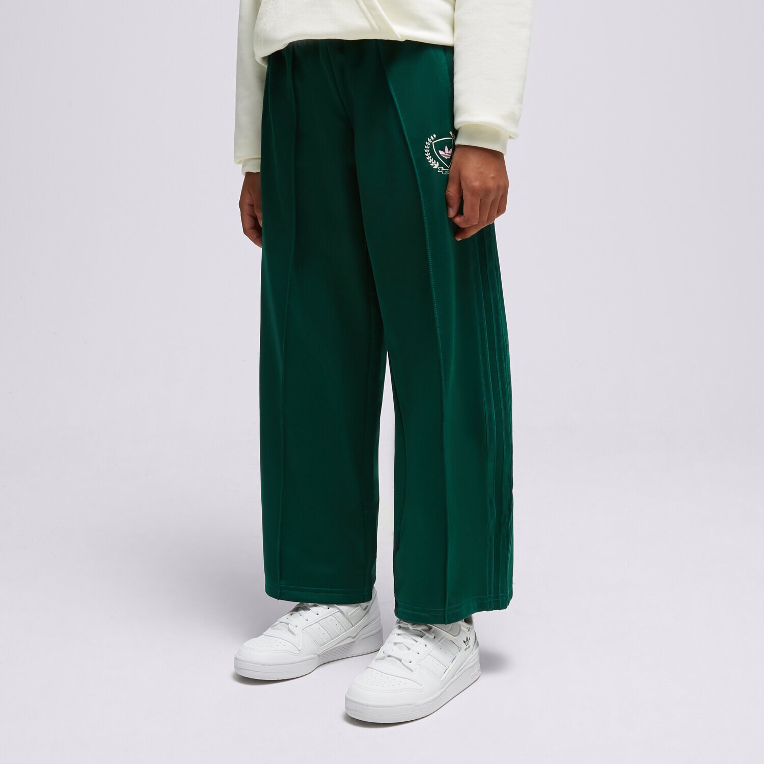 Dječje hlače ADIDAS HLAČE TRACKPANTS GIRL IL5039 zelena