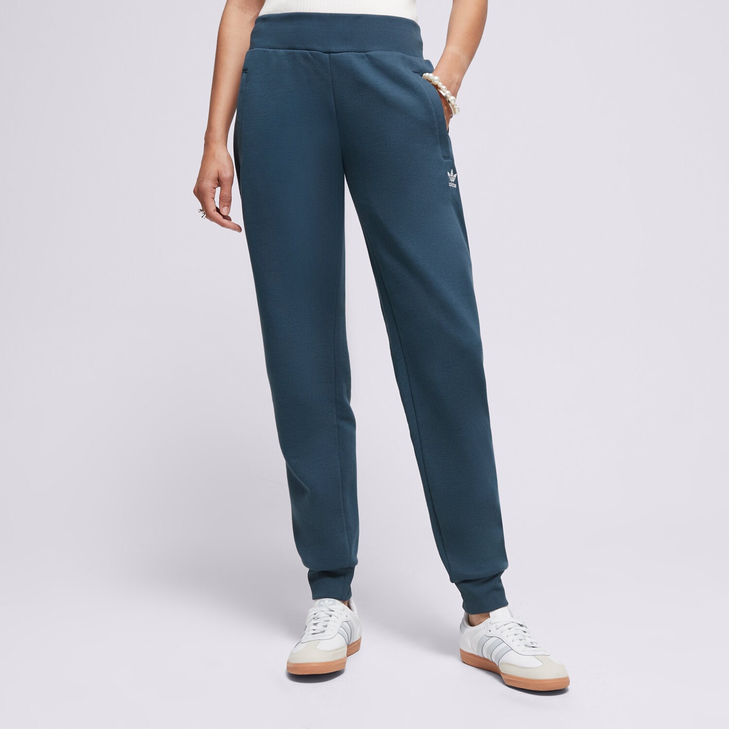 Ženske hlače ADIDAS HLAČE TRACK PANT IJ9818 tamno plava