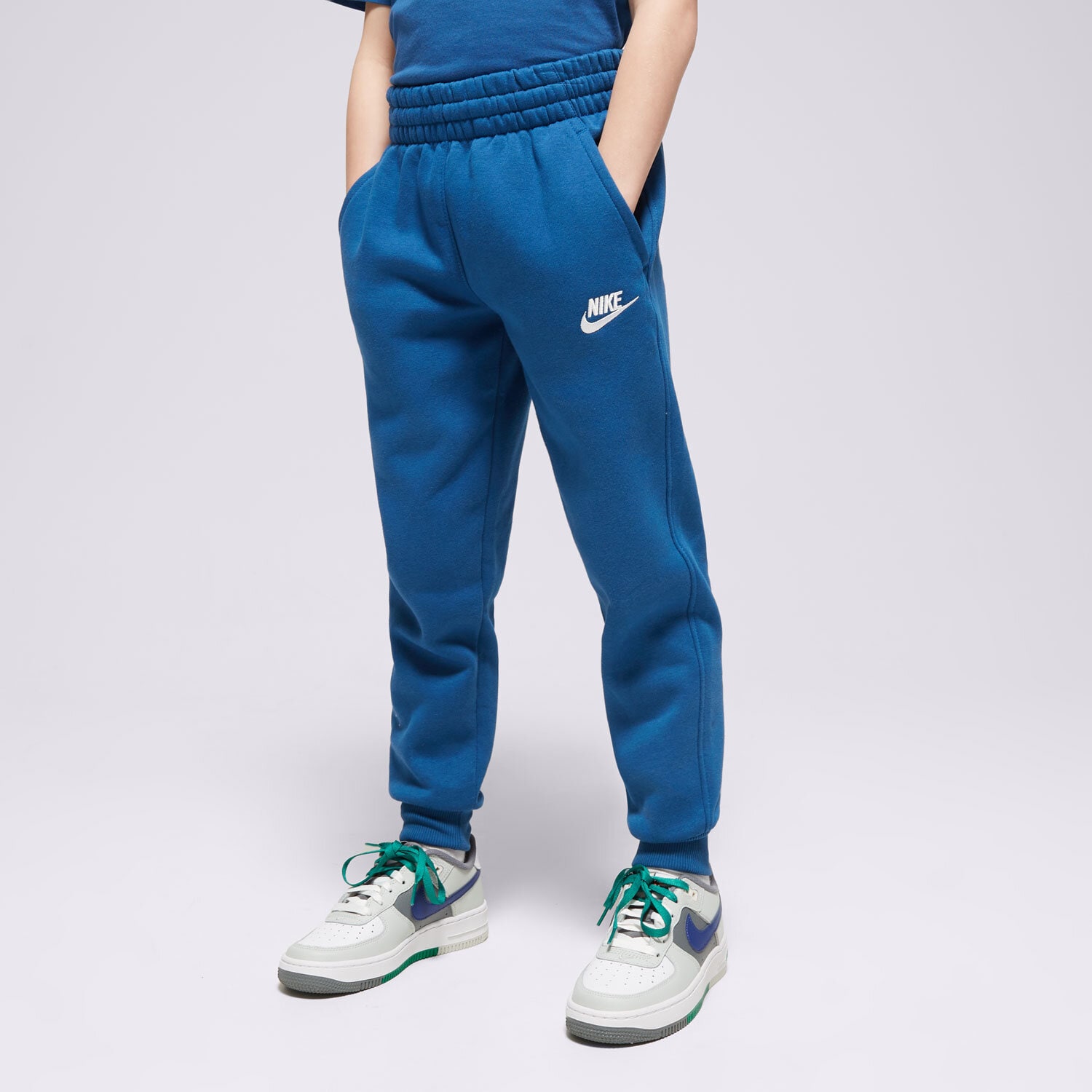 Dječje hlače NIKE HLAČE K NSW CLUB FLC JGGR LBR BOY FD3008-476 plava