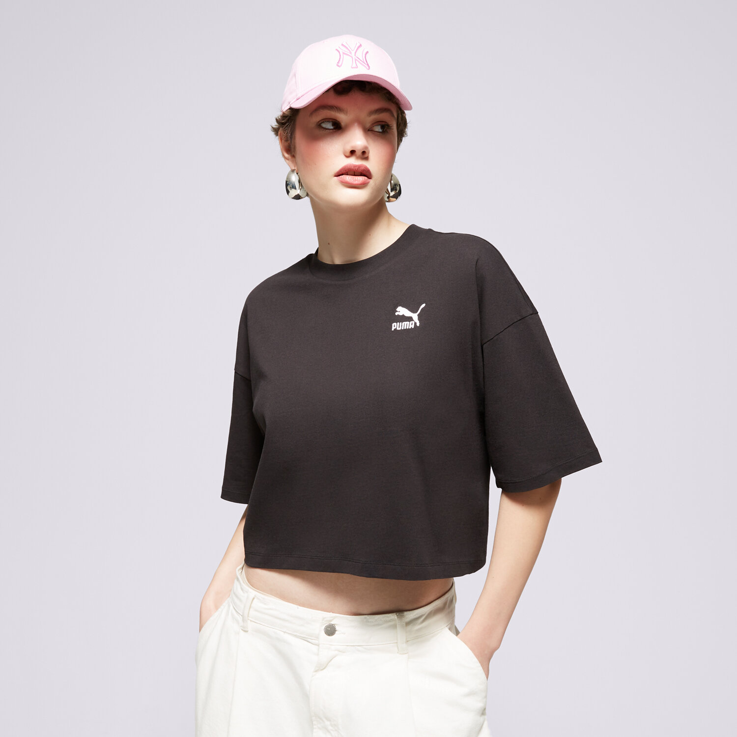 Ženske majice PUMA T-SHIRT BETTER CLASSICS OVERSIZED 62422601 crna
