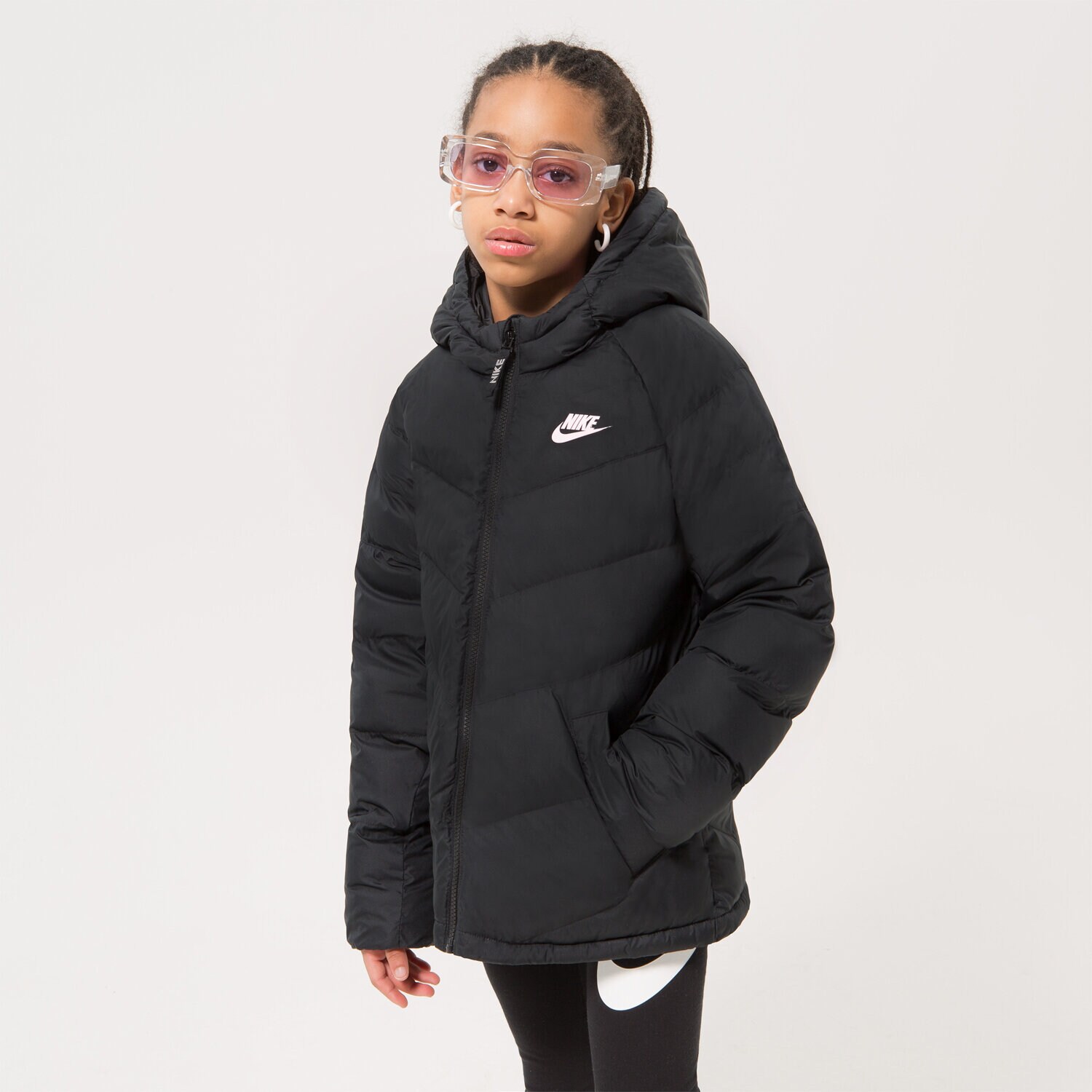 Dječje zimske jakne NIKE GIRLS' PADDED JACKET JUNIOR BOY DX1264-011 crna